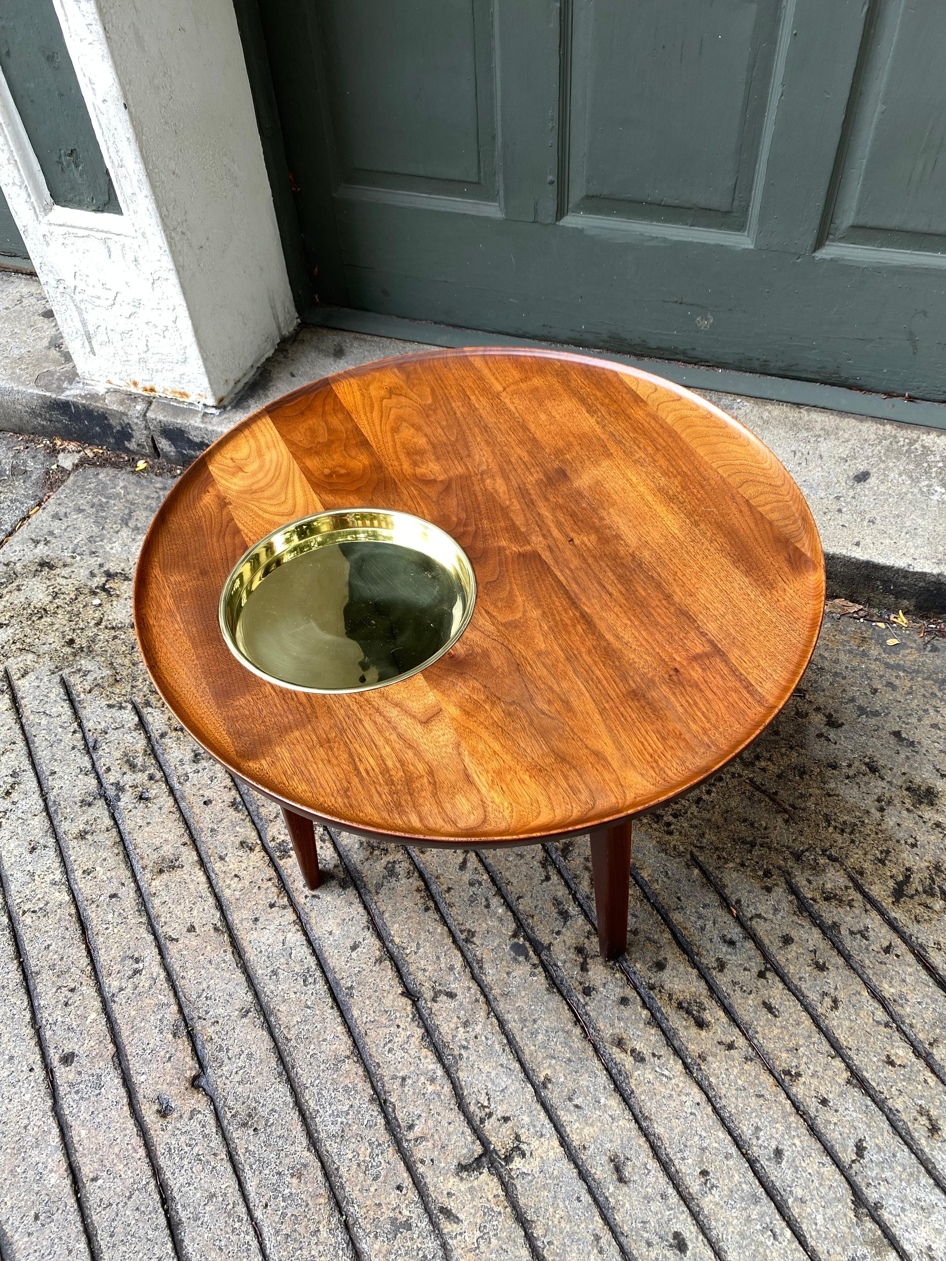 Mid-Century Modern Jens Risom Solid Walnut and Brass Round Side Table For Sale