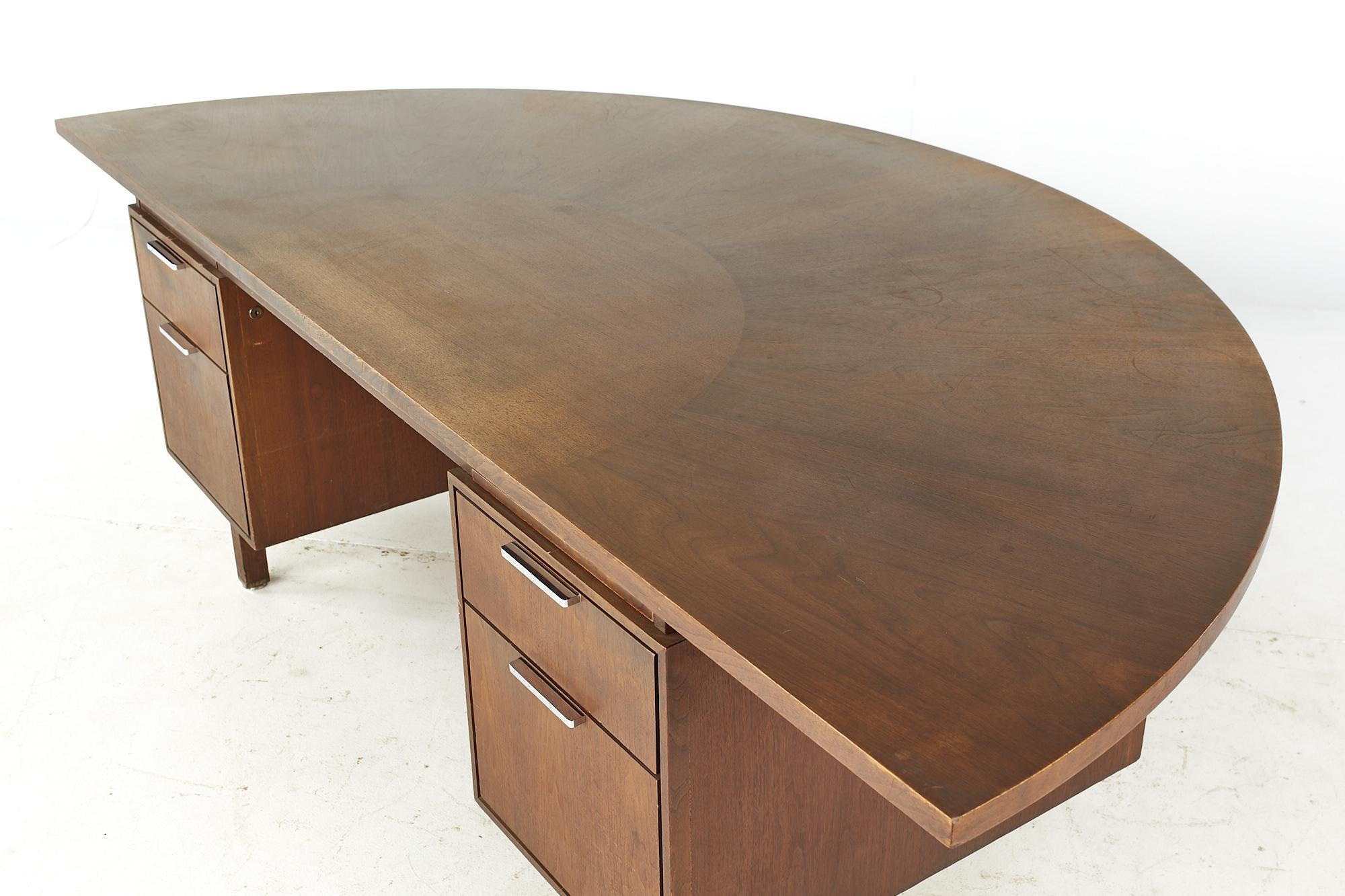 American Jens Risom Style Mid-Century Half Circle Walnut Executive Desk For Sale