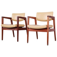 Jens Risom Style Mid-Century Modern Solid Walnut Lounge Chairs by Gunlocke, Pair