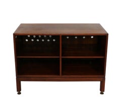 Credenza / Libreria / Media Center di Jens Risom in noce e ottone