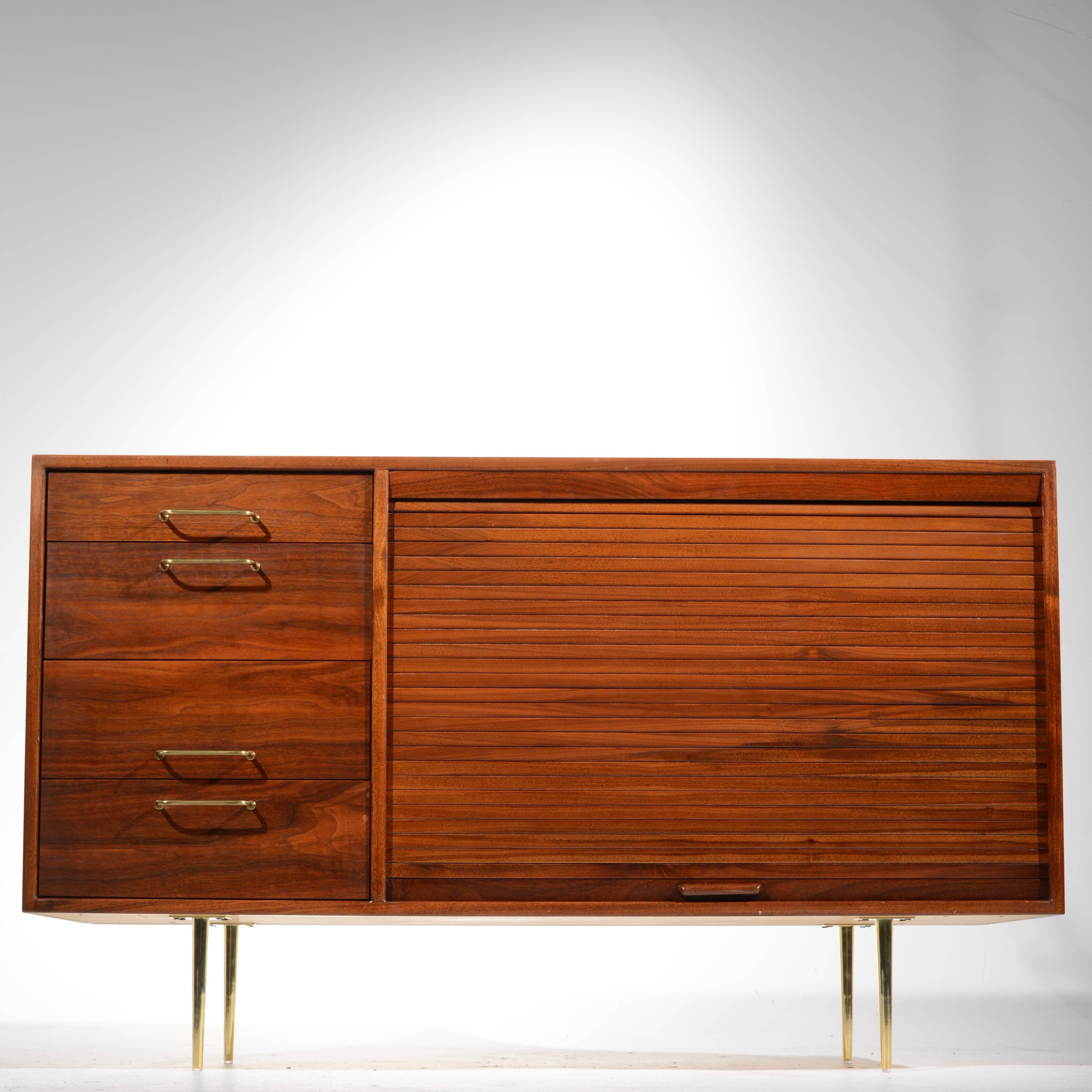 Jens Risom Walnut Credenza In Excellent Condition In Los Angeles, CA