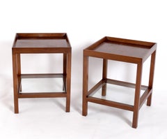 Tables d'extrémité en noyer de Jens Risom