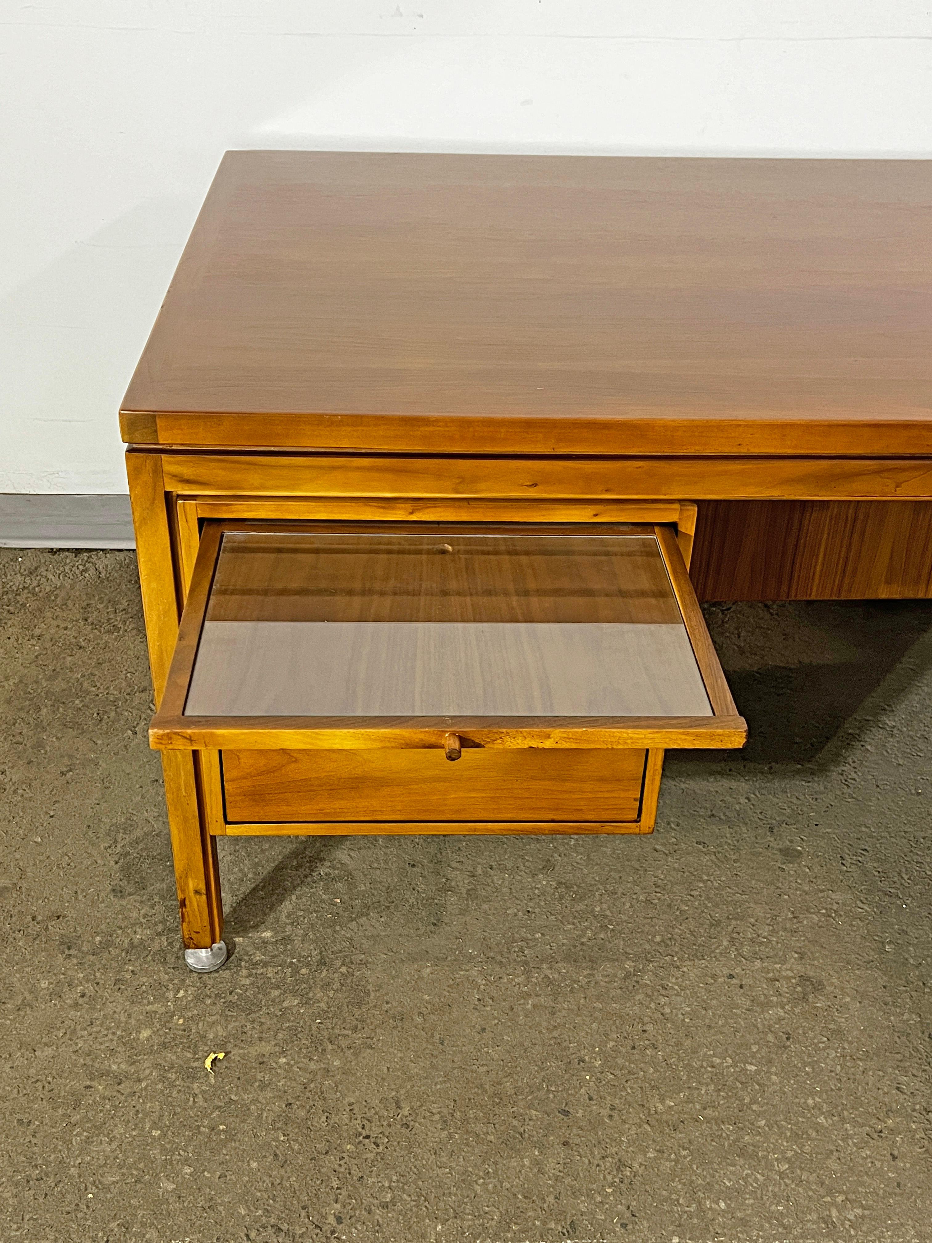 Jens Risom Walnut Executive Desk with Return Circa 1960s 1
