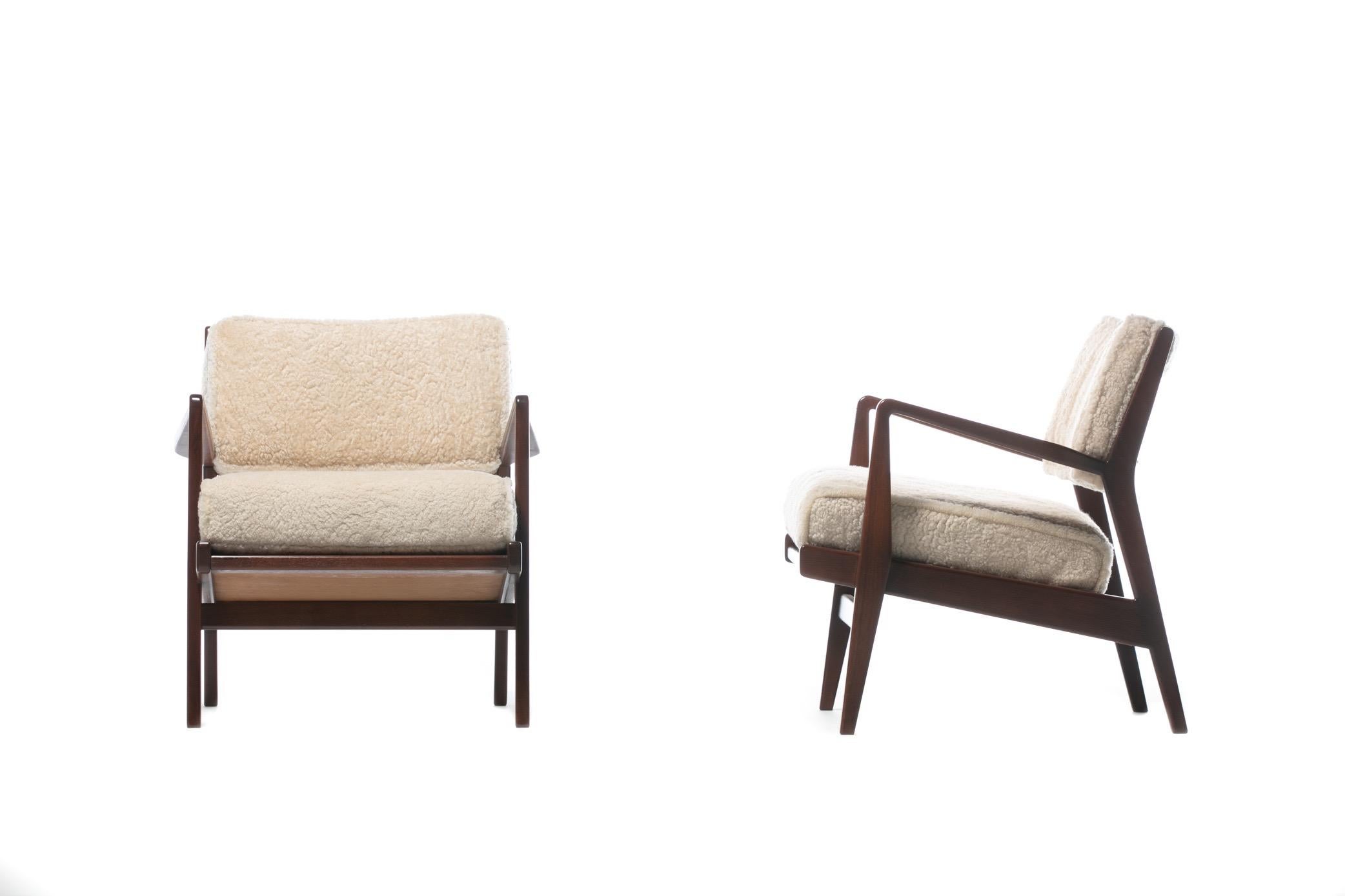 Danish Jens Risom Walnut Lounge Chairs in Ivory Shearling, circa 1950s For Sale