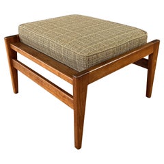 Jens Risom Walnut Ottoman