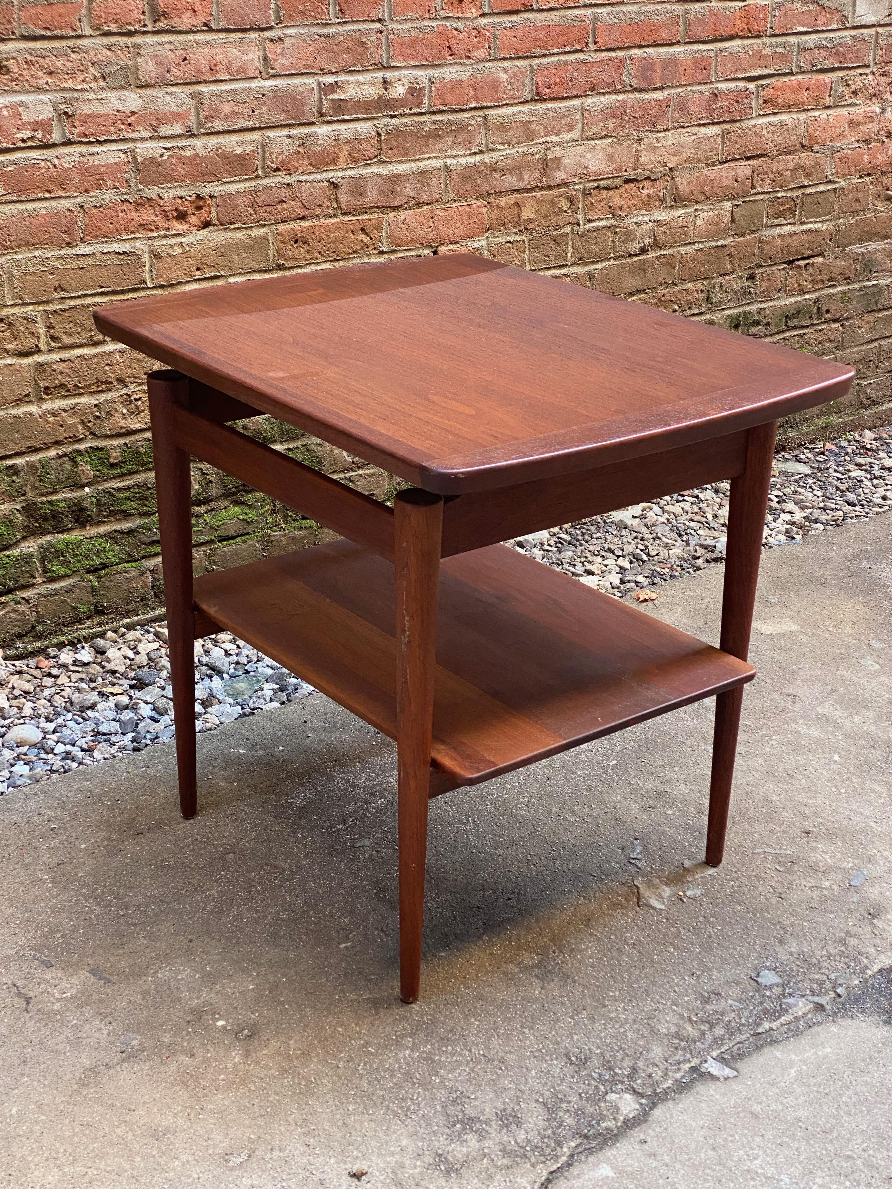 jens risom side table