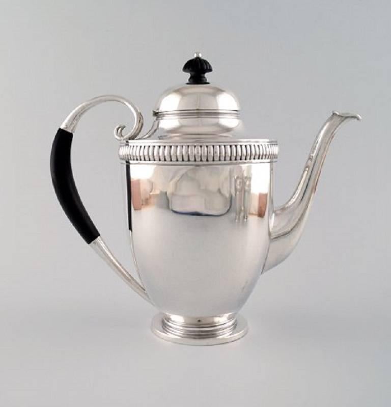 Jens Sigsgaard, Denmark, coffee service, silver, 1930s.
In perfect condition.
Stamped. (.830)
Measures: 22 cm.
Weight: 1200 grams.