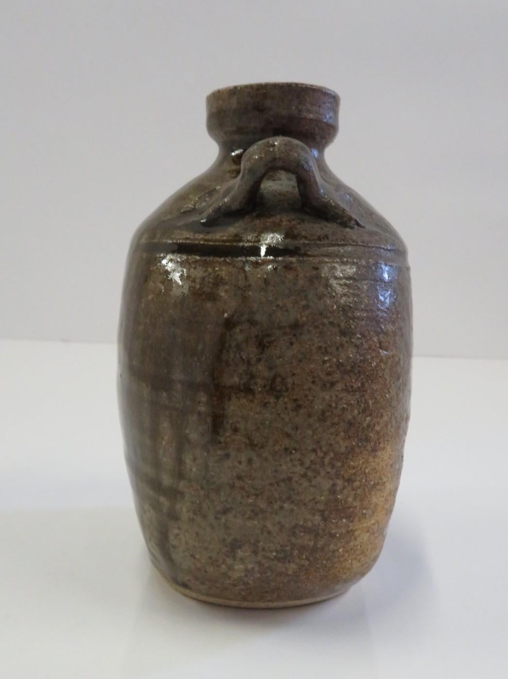 Vase en forme de cruche en glaçure à sel de raku organique et moderne de Jensen Studio Bon état - En vente à Miami, FL