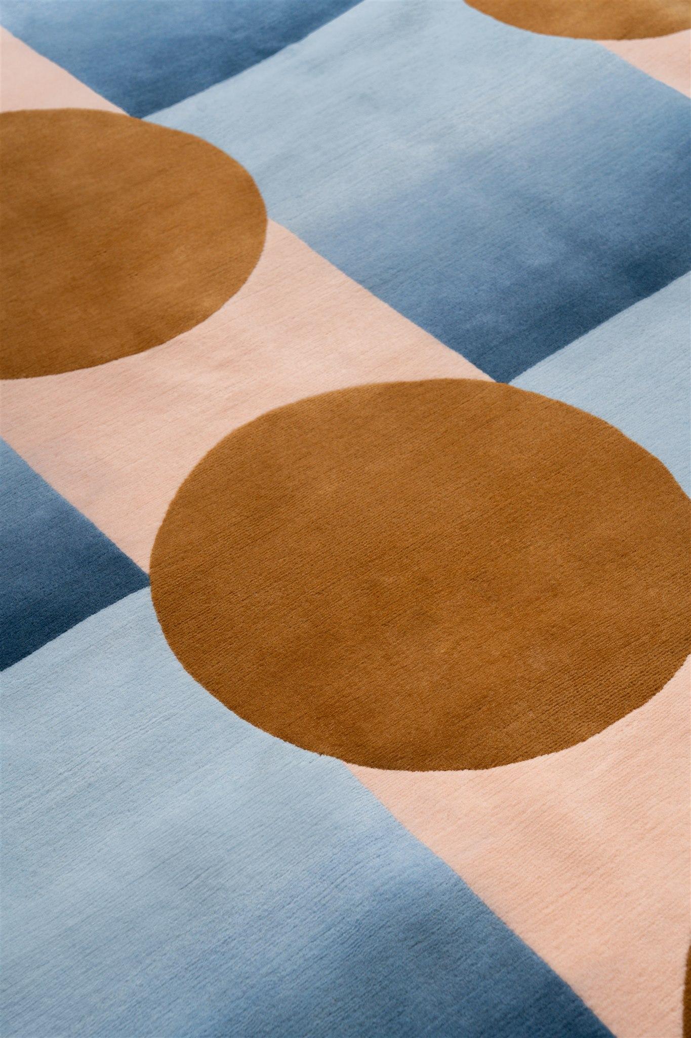 Hand-Knotted Blue Ombré Hand-knotted Himalayan Wool Apato Rug by Jensin Okunishi Studio For Sale