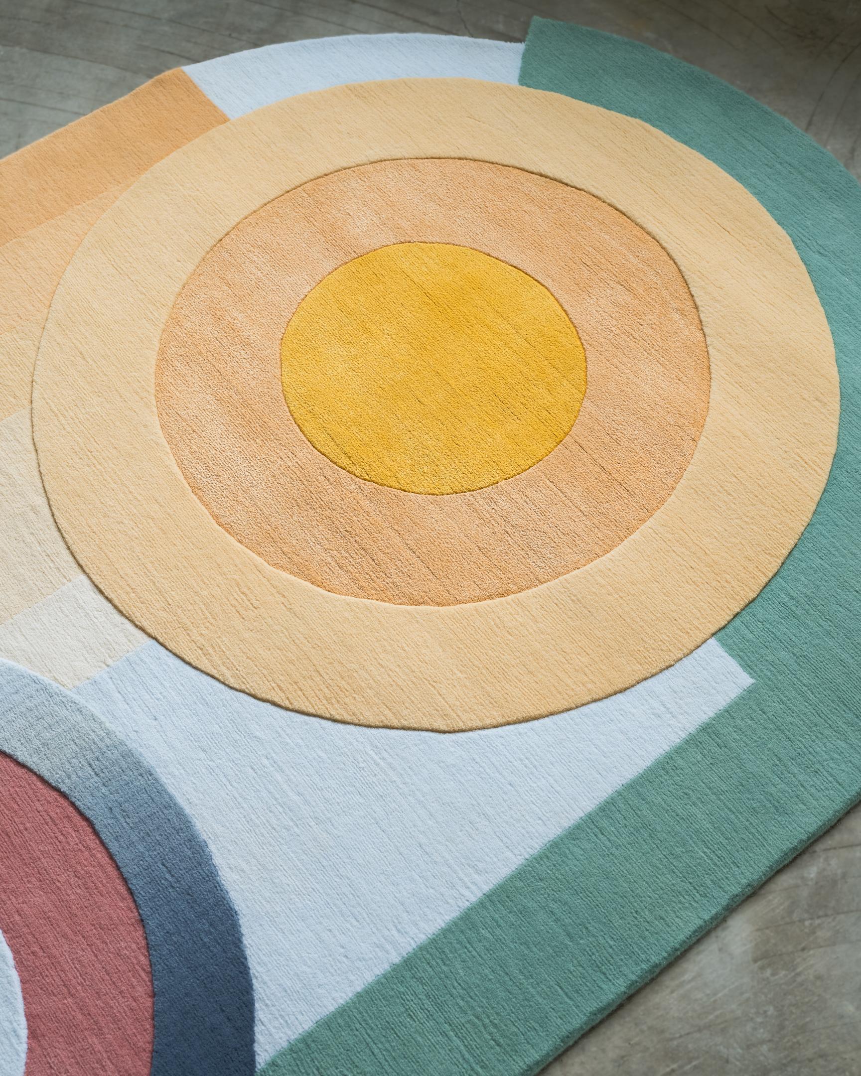 Modern Jensin Okunishi Studio Yellow Ombré Himalayan Wool and Silk Picnic Rug For Sale