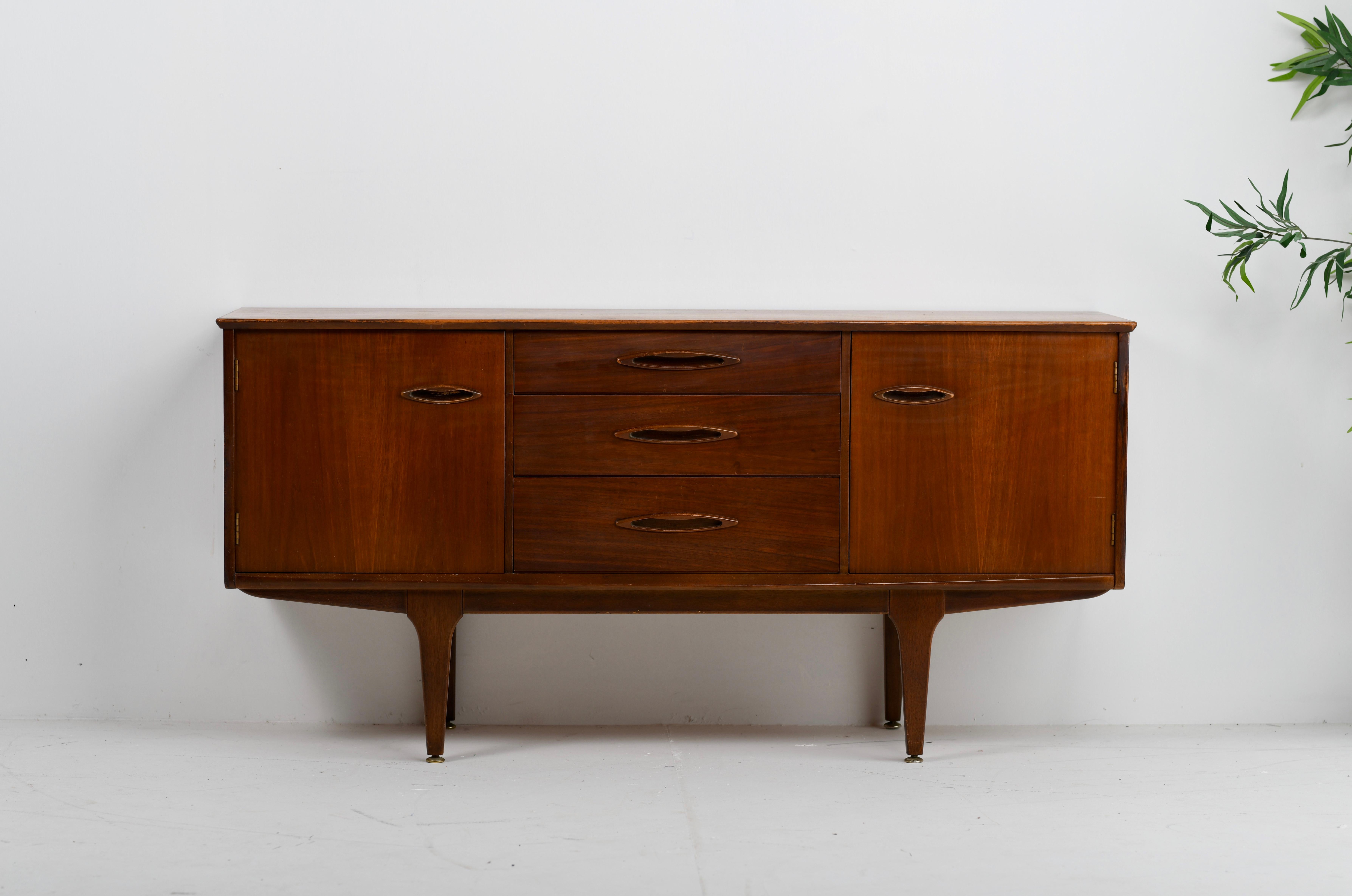 Jentique Teak Sideboard Midcentury, 1960s In Good Condition In everton lymington, GB