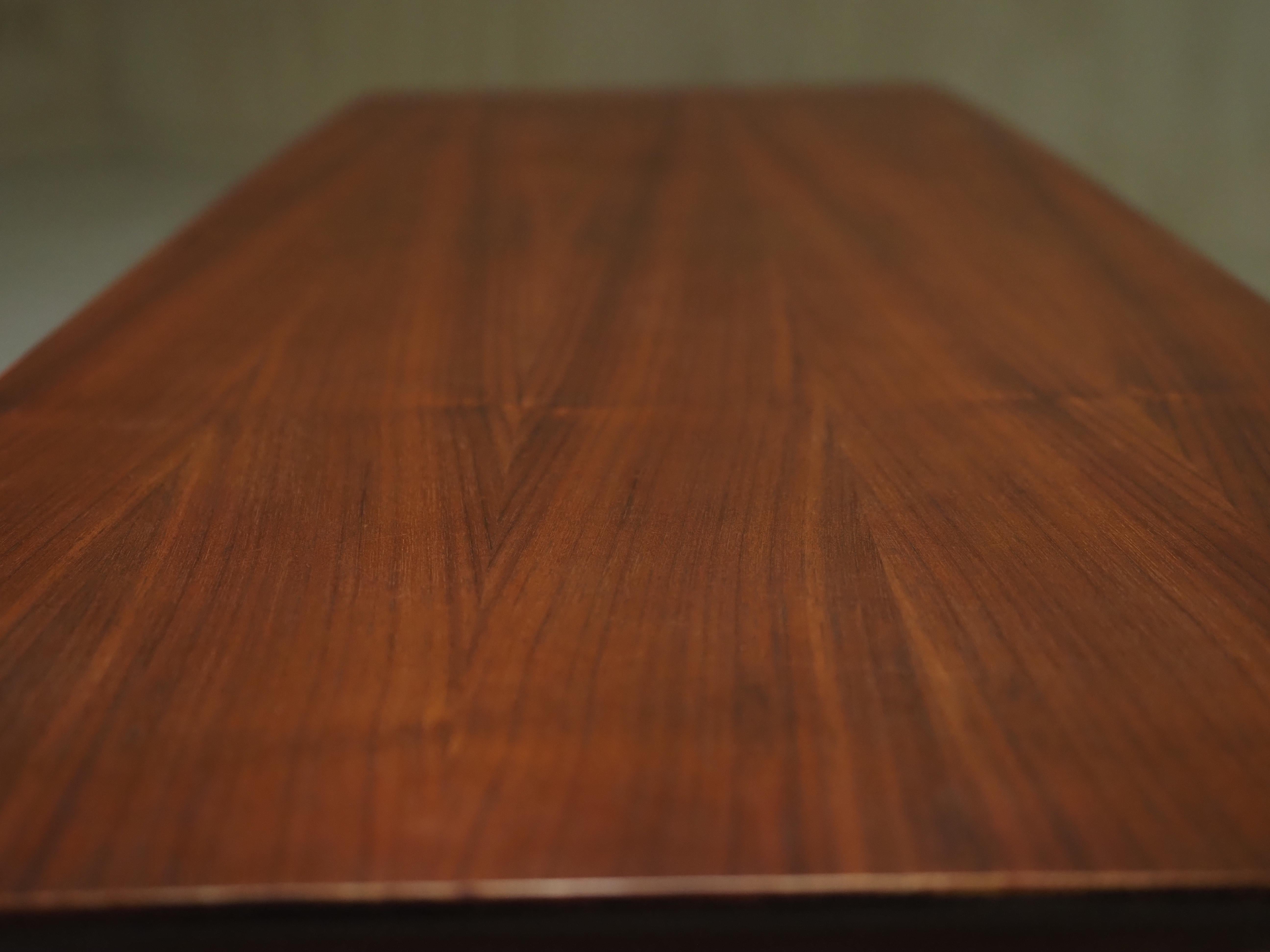 Jentique UK 1960’s coffee table For Sale 4