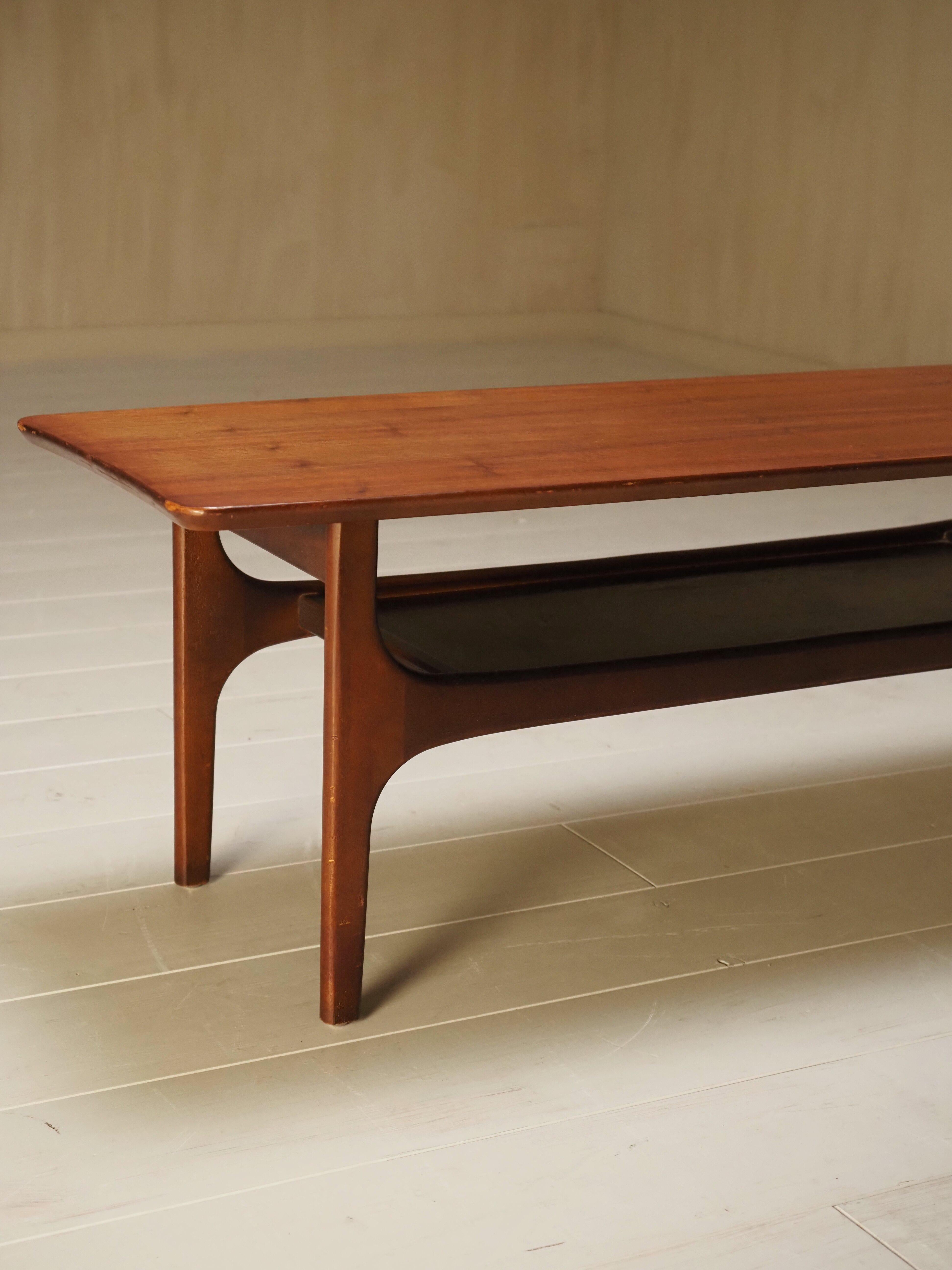 Jentique UK 1960’s coffee table. Great shape and form