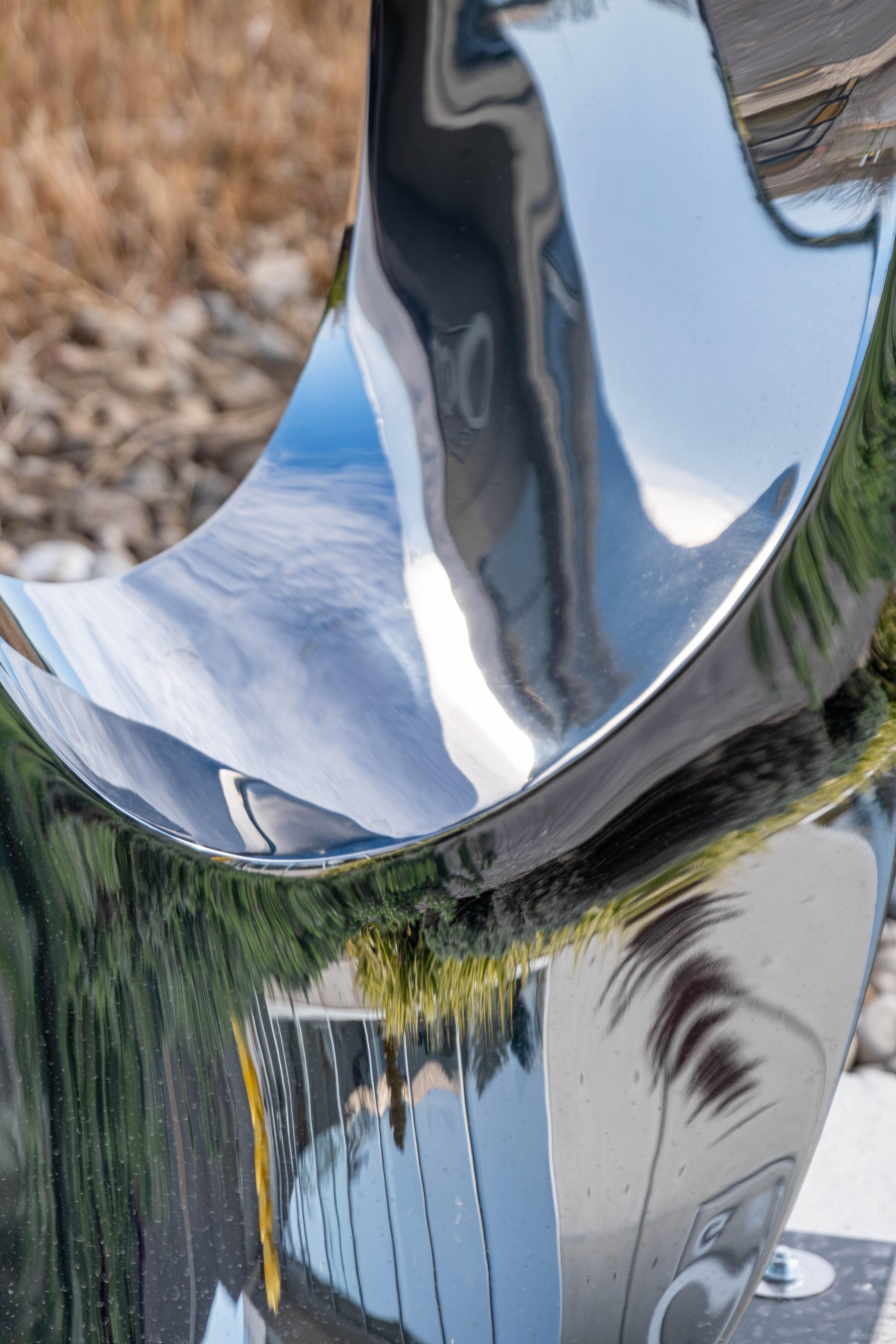 Mobius H6 Acciaio inossidabile lucidato a specchio - astratto, contemporaneo, scultura in vendita 4