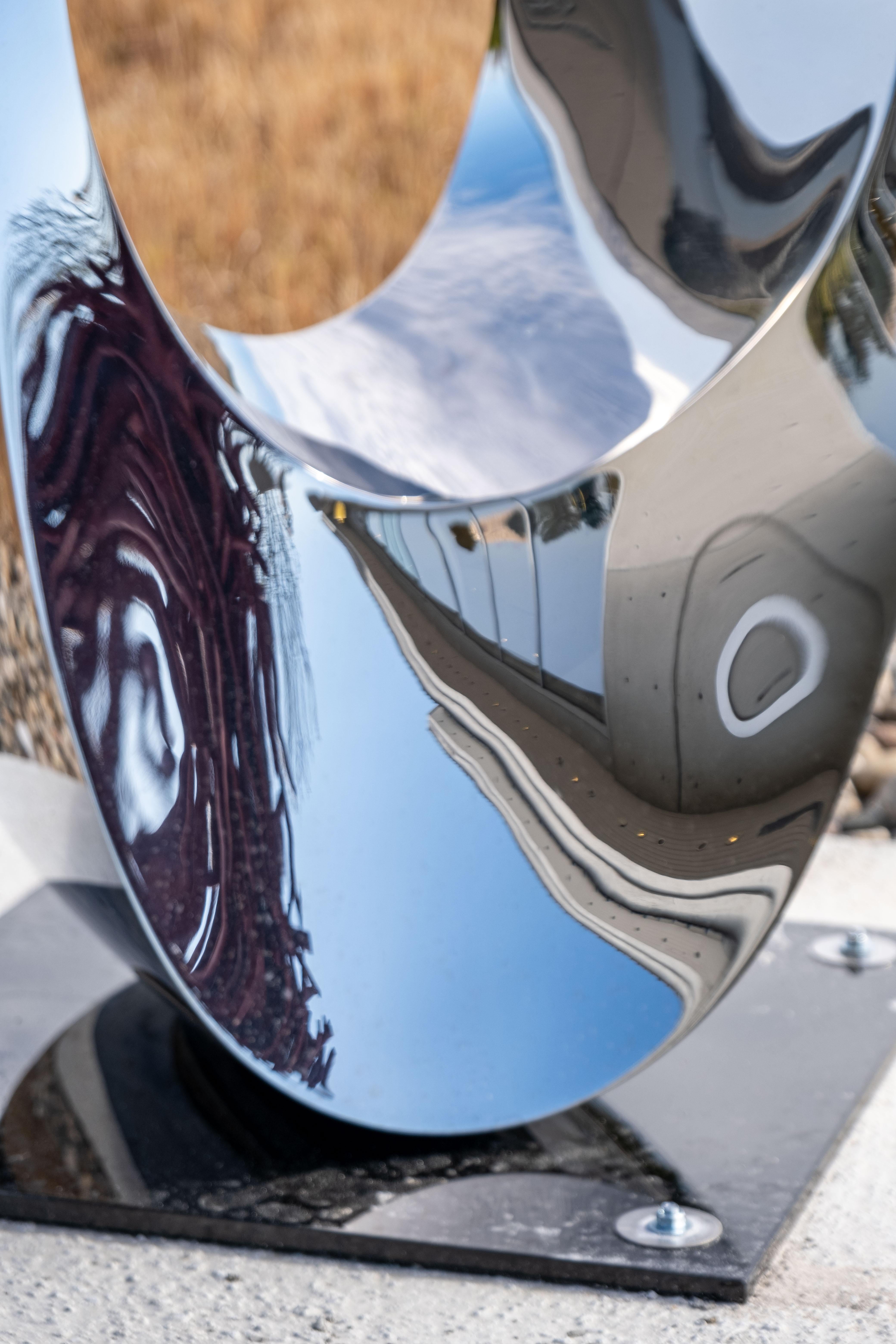 Mobius H6 Acciaio inossidabile lucidato a specchio - astratto, contemporaneo, scultura in vendita 6