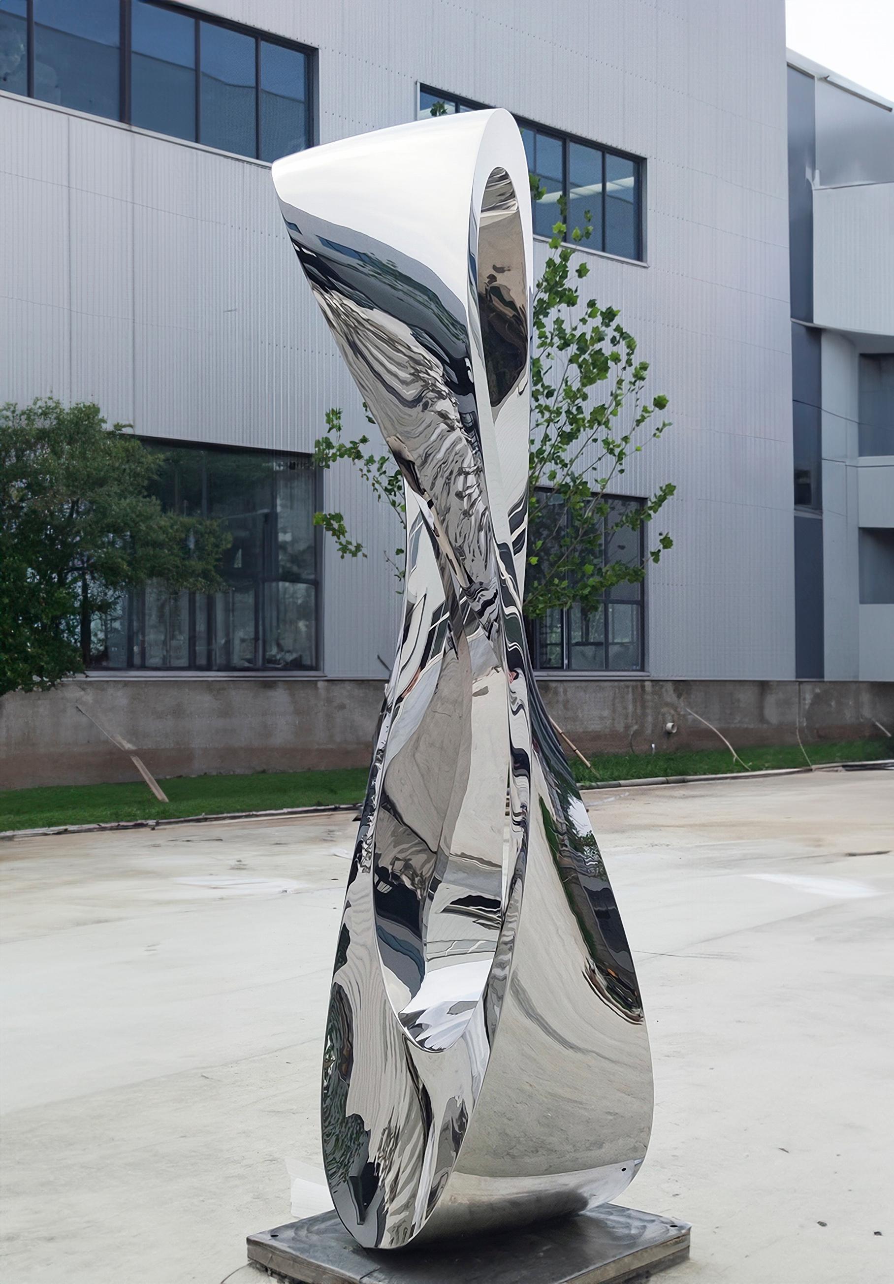 mobius sculpture