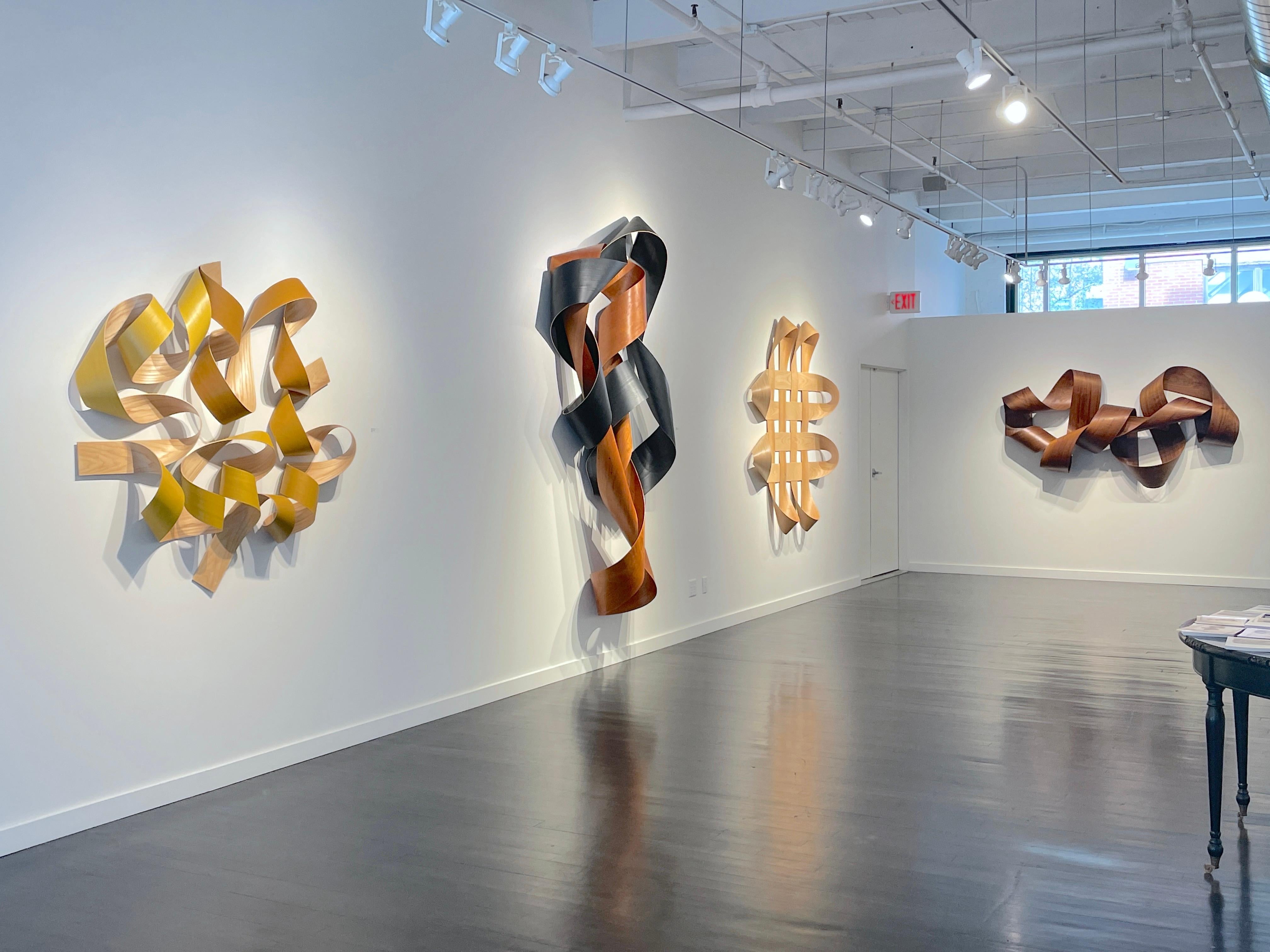 Jeremy Holmes - « Four Points in Autumn » - sculpture en bois courbé et peint en frêne blanc en vente 2