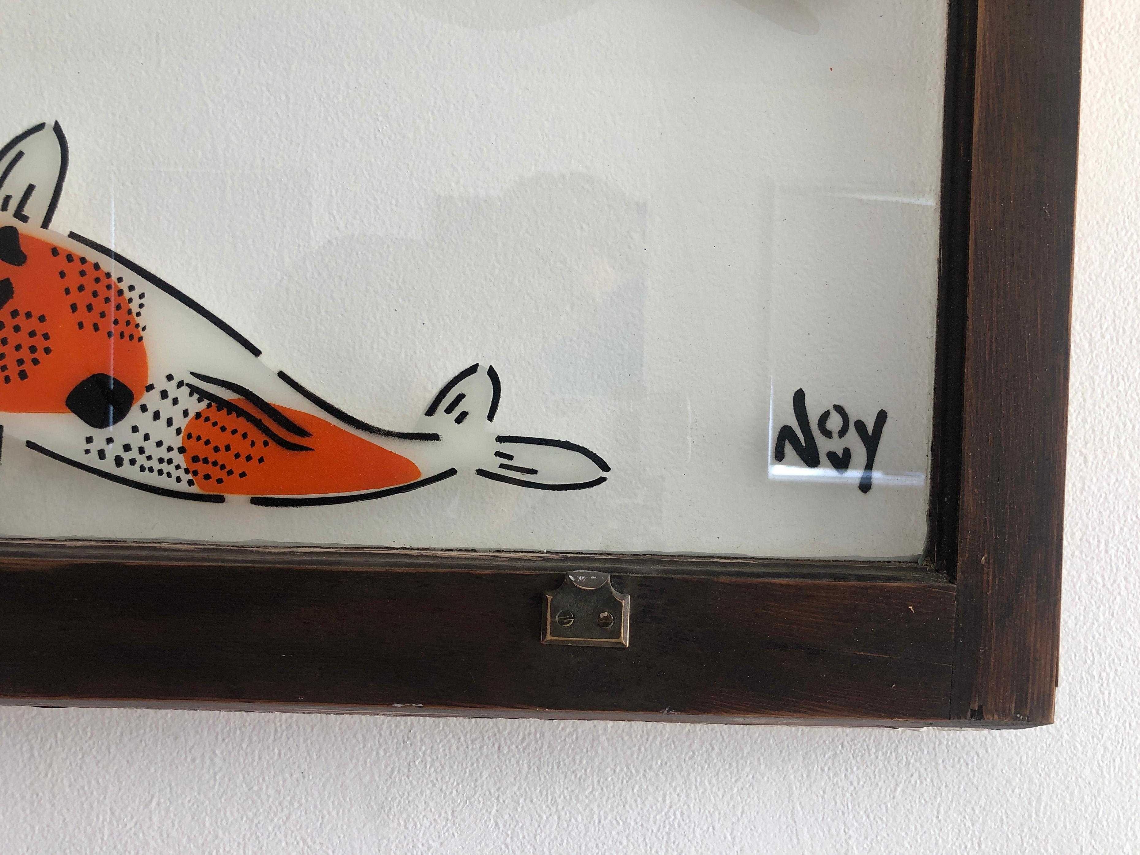 El singular arte callejero de Jeremy Novy está plagado de reflexivos análisis sociales. Novy ha combatido la falta de representación homófoba con una celebración de la iconografía gay, aportando jovialidad y calidez a espacios urbanos en desuso.