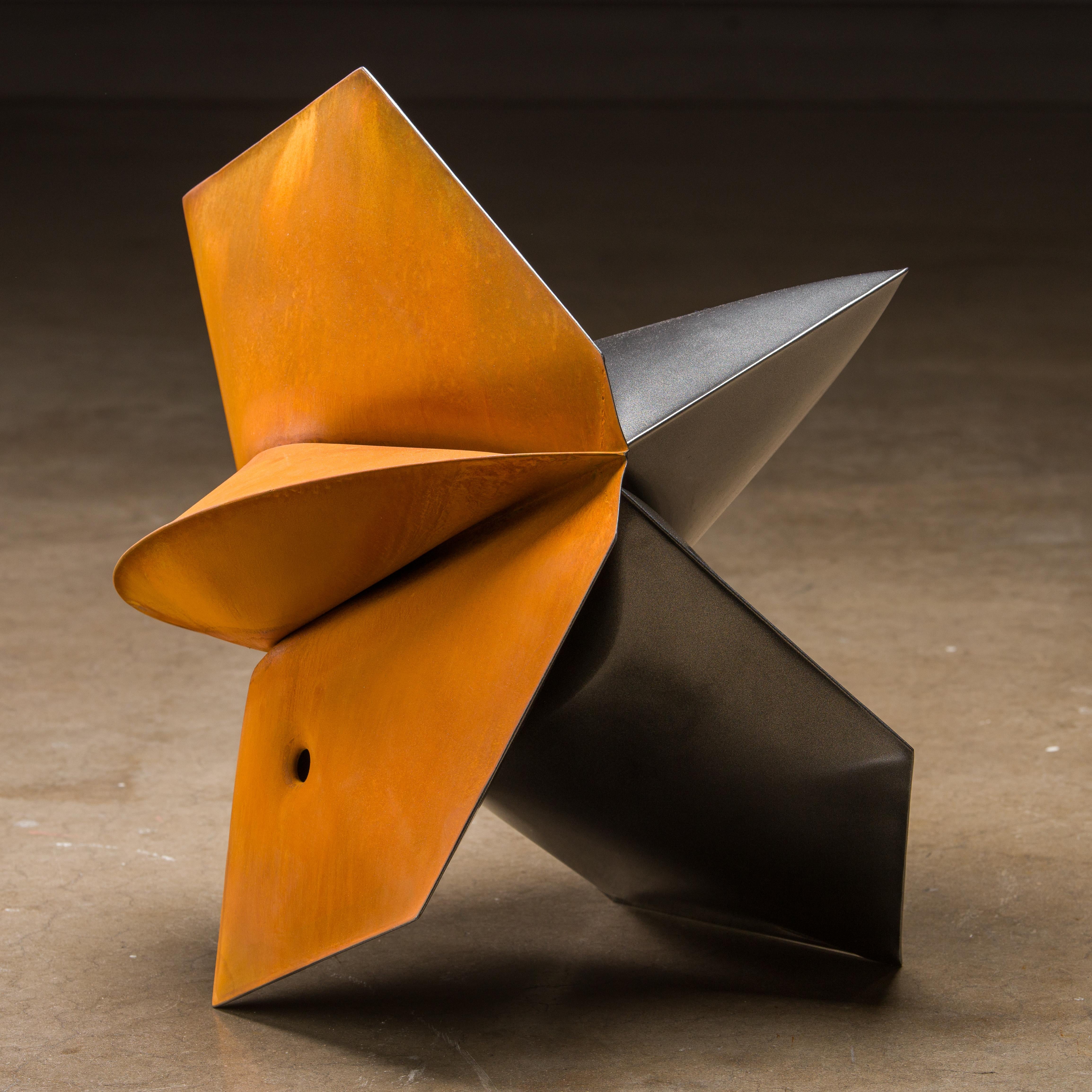 Jeremy Thomas Abstract Sculpture - Ovintiv Grey