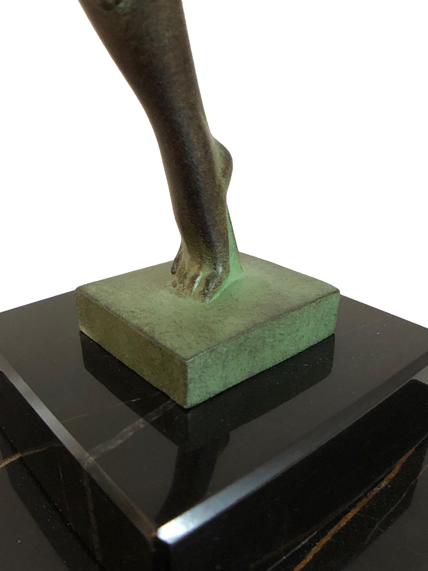 Sculpture trompette de Jericho de Raymonde Guerbe par Max Le Verrier de style Art Déco 5