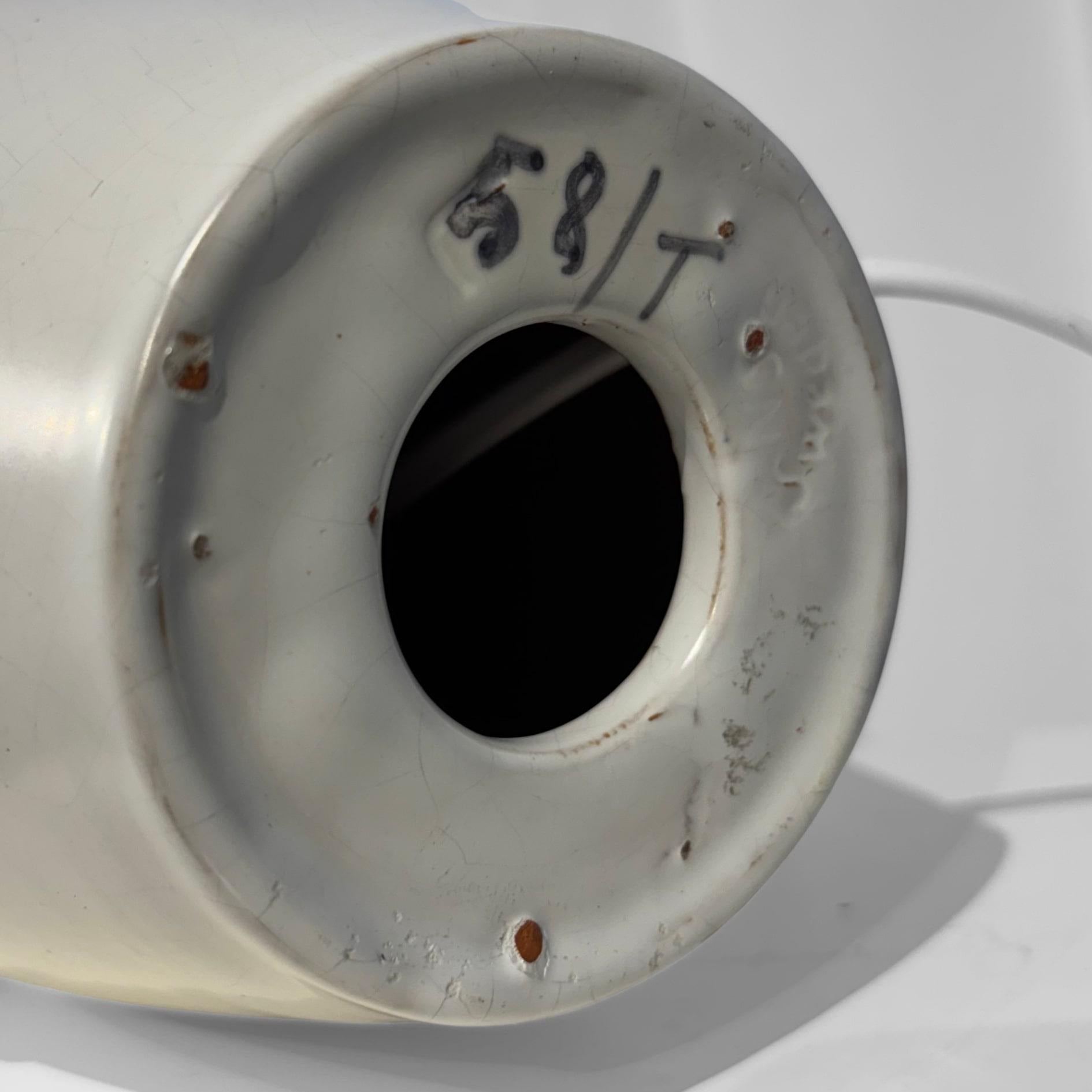 Ruck Werkmäster, skandinavische Keramik-Tischlampe, Nittsjö, Schweden, 1940er Jahre im Angebot 3