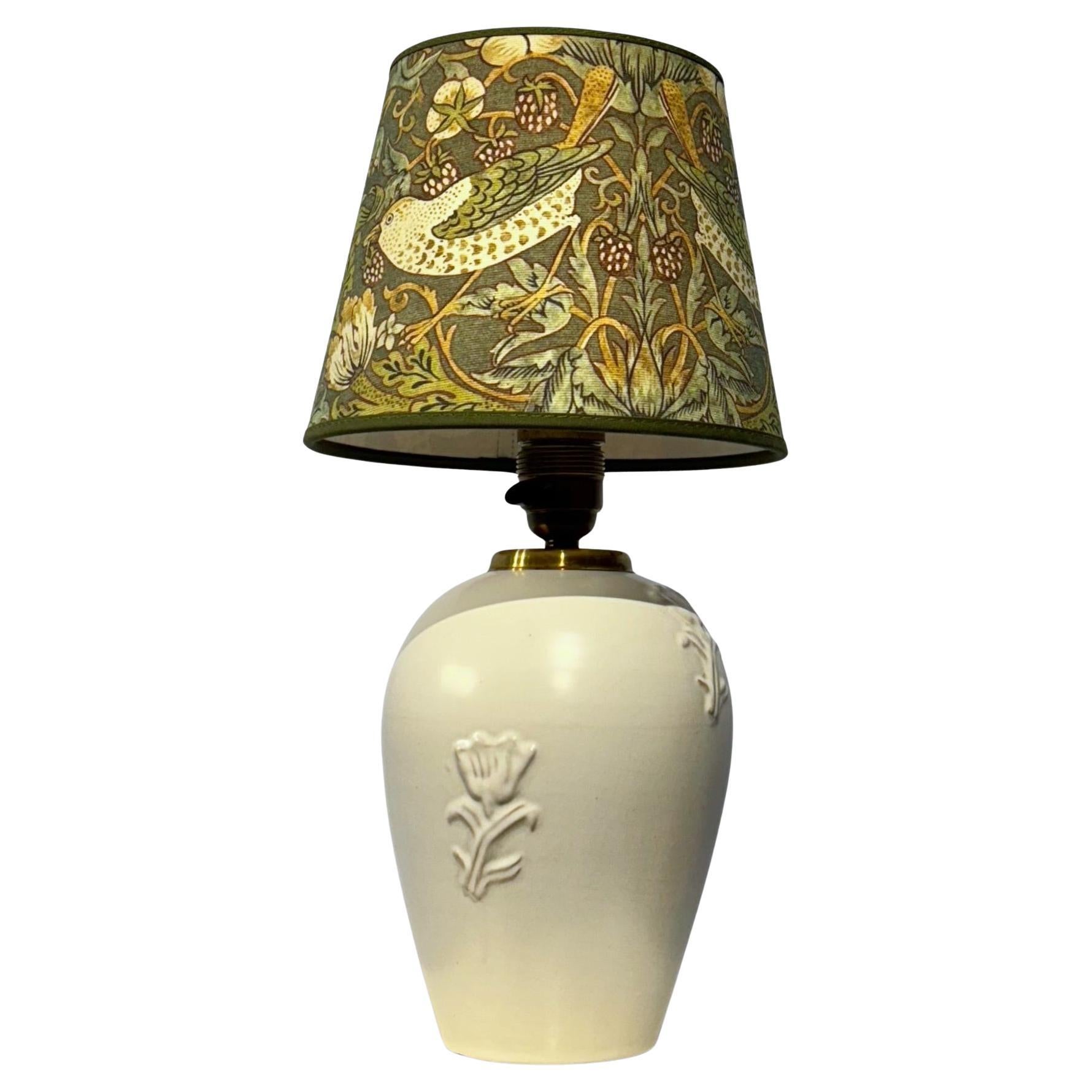 Ruck Werkmäster, skandinavische Keramik-Tischlampe, Nittsjö, Schweden, 1940er Jahre im Angebot