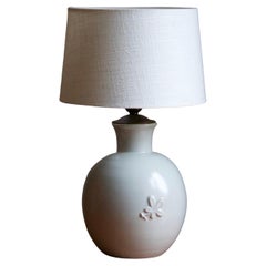 Jerk Werkmäster, Table Lamp, White Ceramic, Brass, Nittsjö, Sweden, c. 1940s