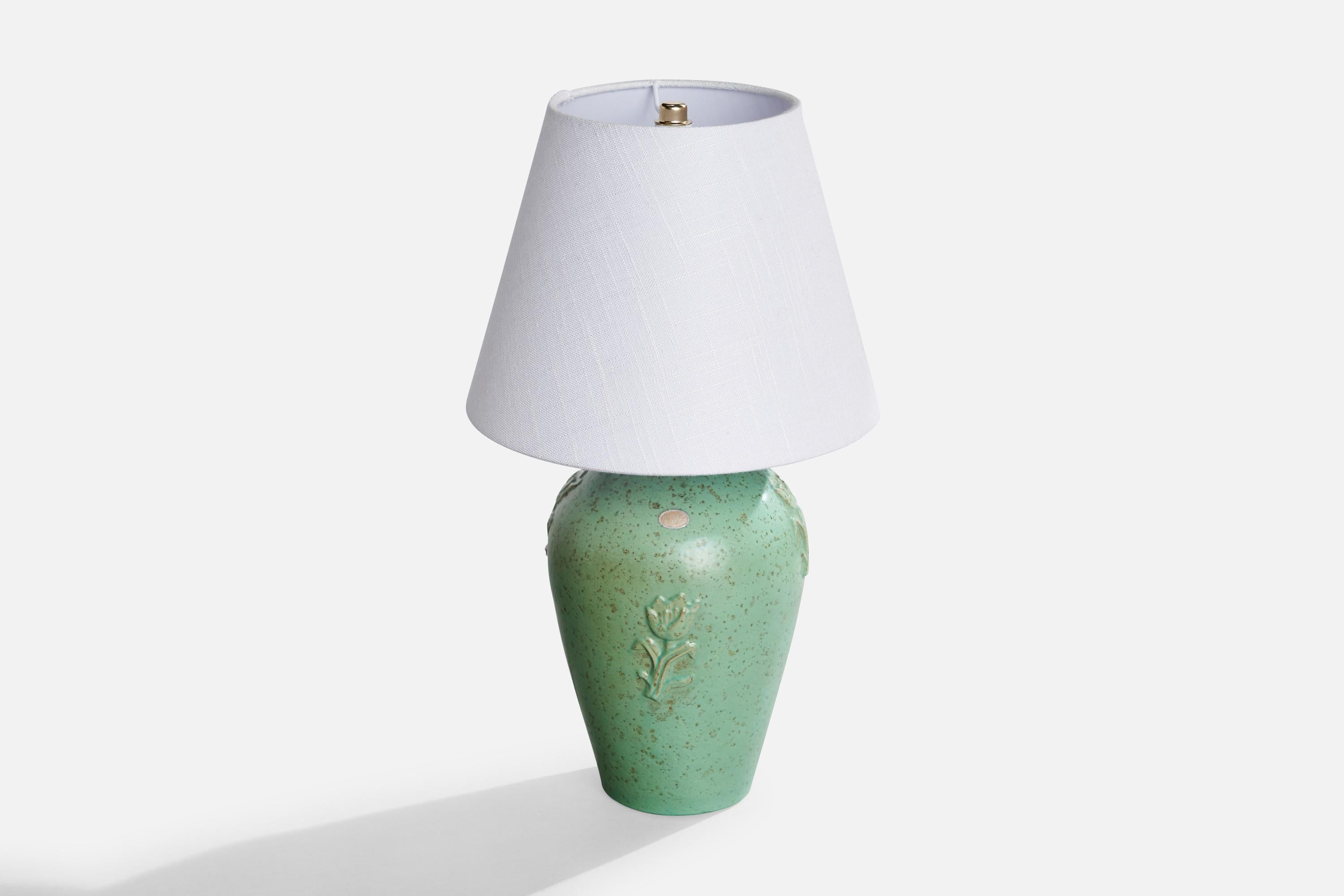 Suédois Jerk Werkmäster, lampe de table, céramique, laiton, Suède, années 1930 en vente
