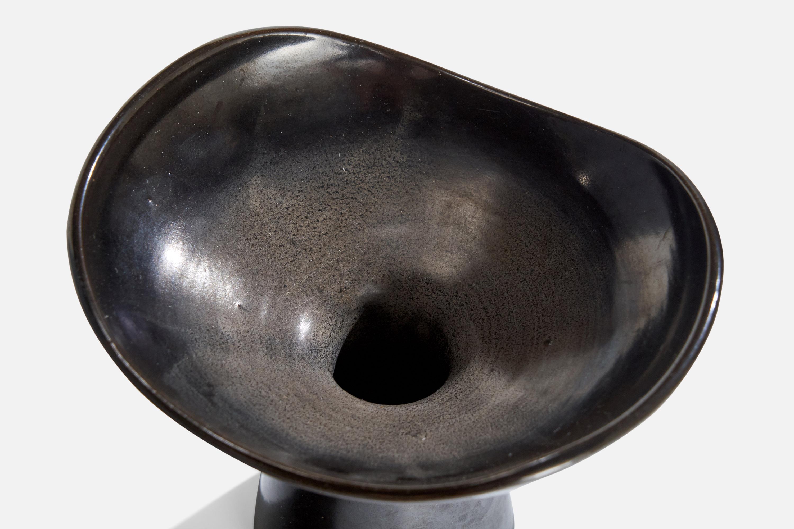Ruck Werkmäster, Vase, Keramik, Schweden, 1940er Jahre (Schwedisch) im Angebot