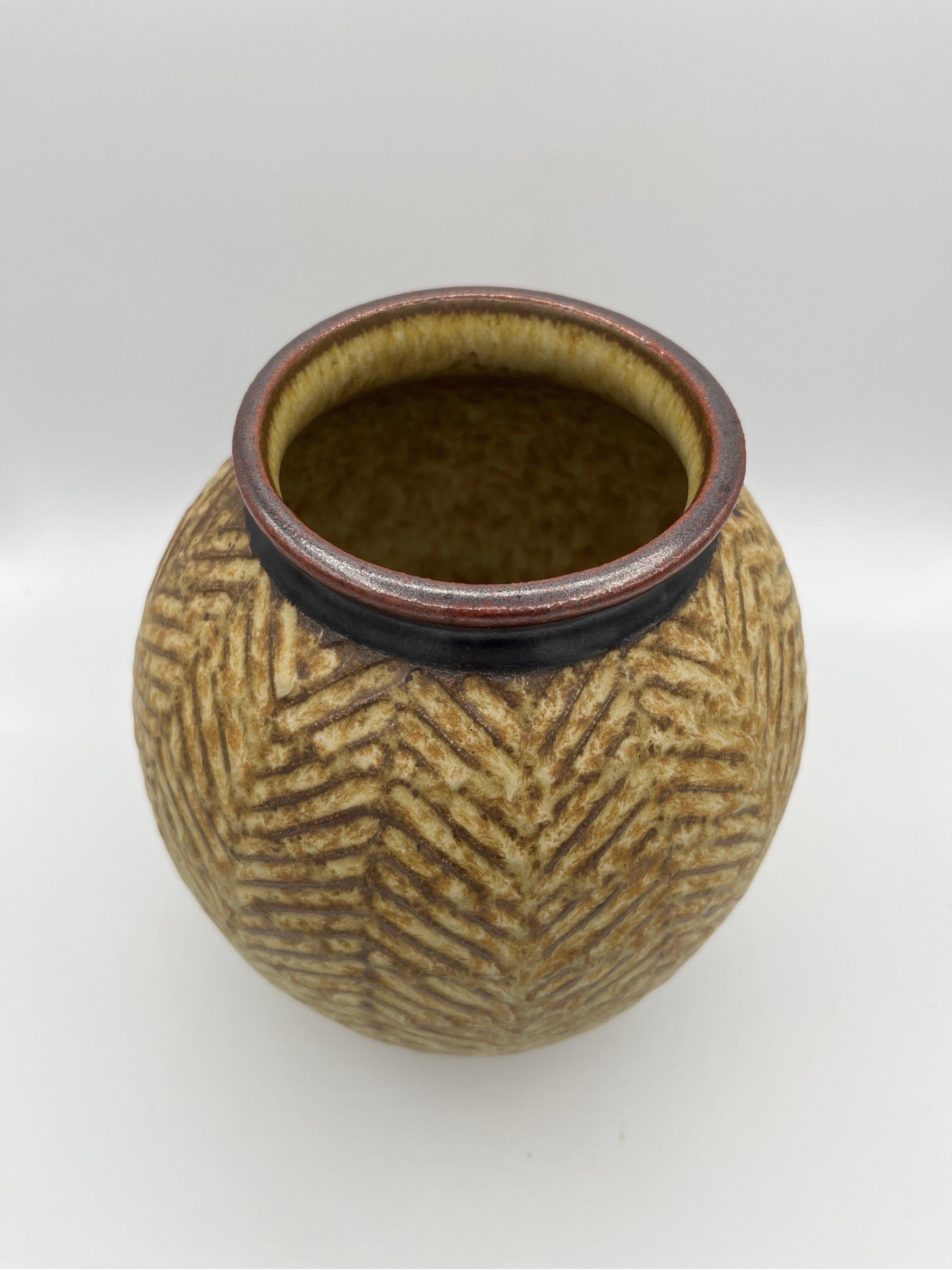 Mid-Century moderno Ceramiche moderniste di Jerome Ackerman in vendita