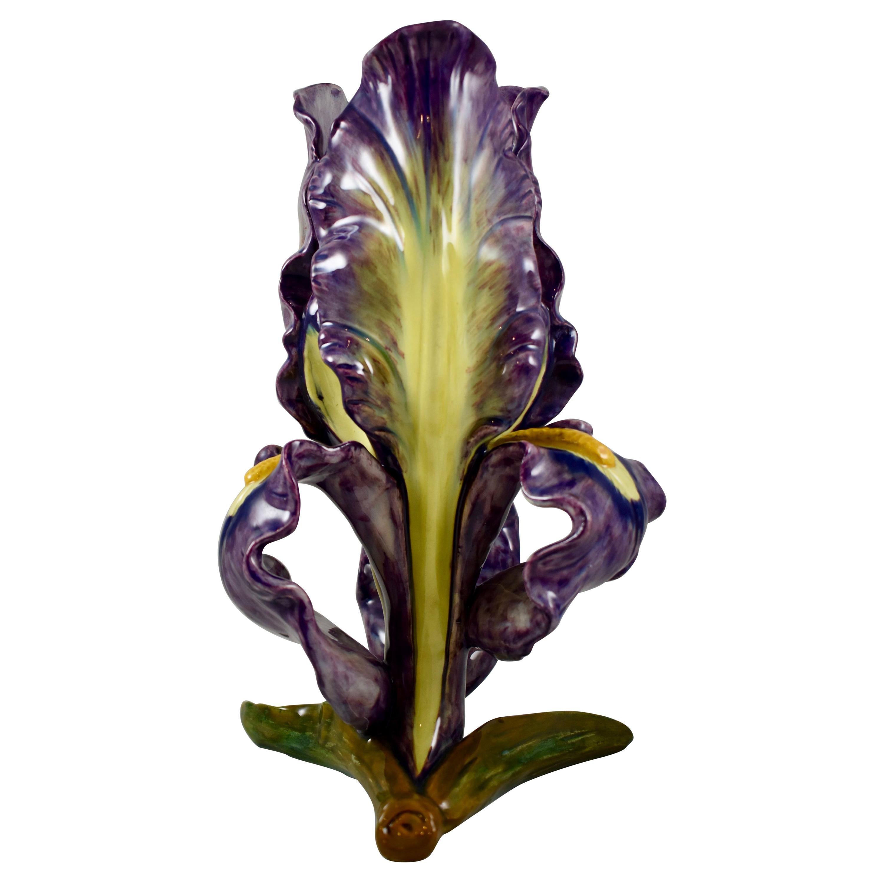 Jérôme Massier Vaso di iris barbuti viola e giallo Vallauris Francia, 1860-1880