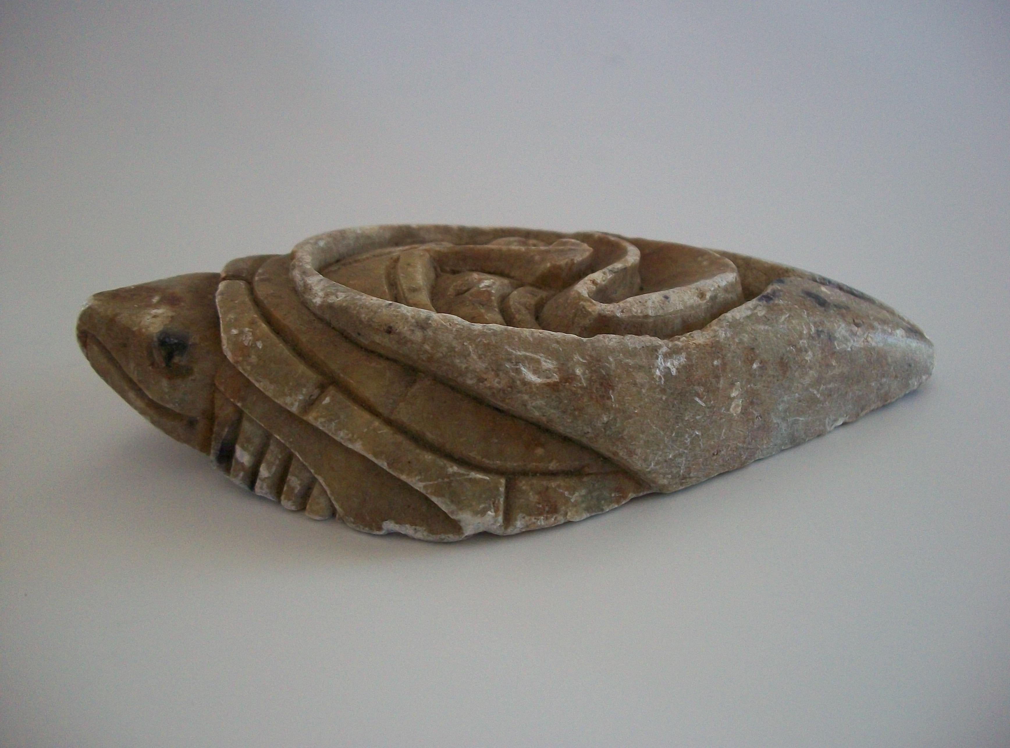 JERRY HENRY - Iroquois Turtle/False Face Soapstone Carving - Canada - Circa 1970 For Sale 10