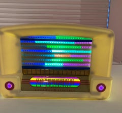 General Electric Bakelite Radio circa 1946