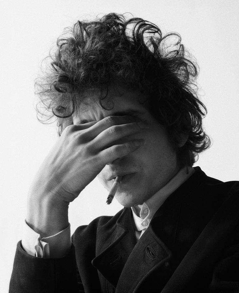 Jerry Schatzberg Portrait Photograph - Bob Dylan "Smoke"