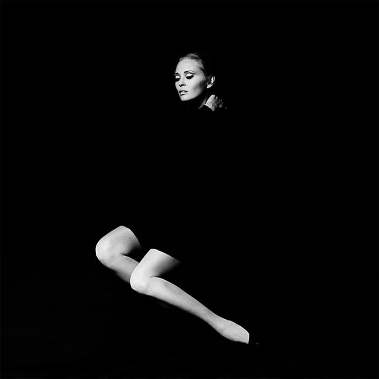 Faye Dunaway: Legs, 1968 - Jerry Schatzberg (Portrait Photography)