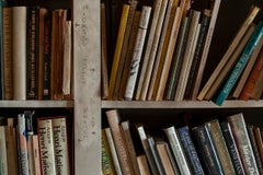 "Künstlerisches Bücherregal, Selma, AL" - Südliche Dokumentarfotografie  Christenberry