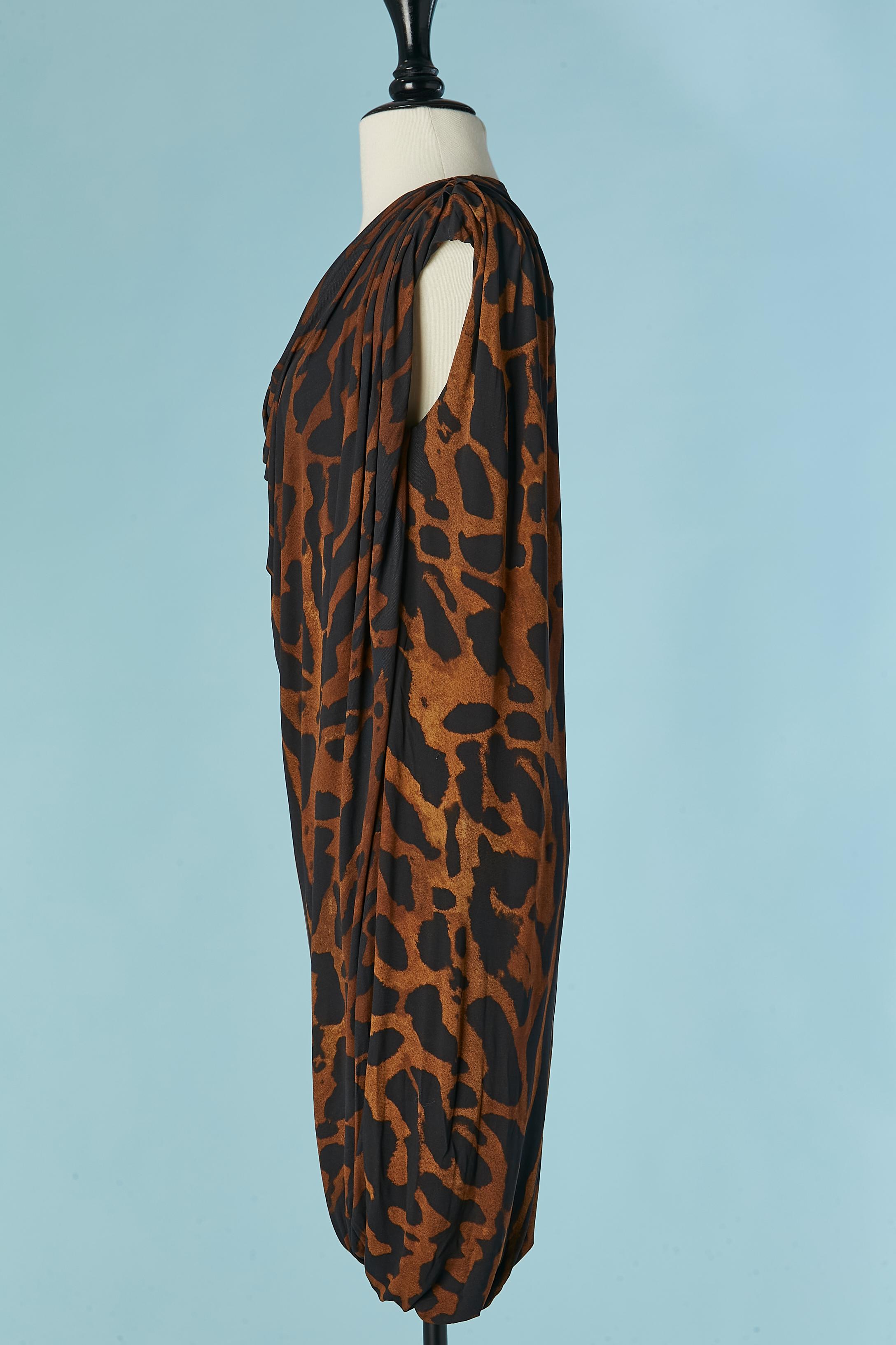 Jersey draped and twisted sleeveless dress with animal print ALEXANDER MCQUEEN In Excellent Condition For Sale In Saint-Ouen-Sur-Seine, FR