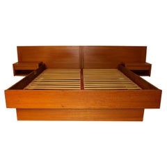 Jesper Danish Modern Teak Queen Platform Bed with Floating Nightstands