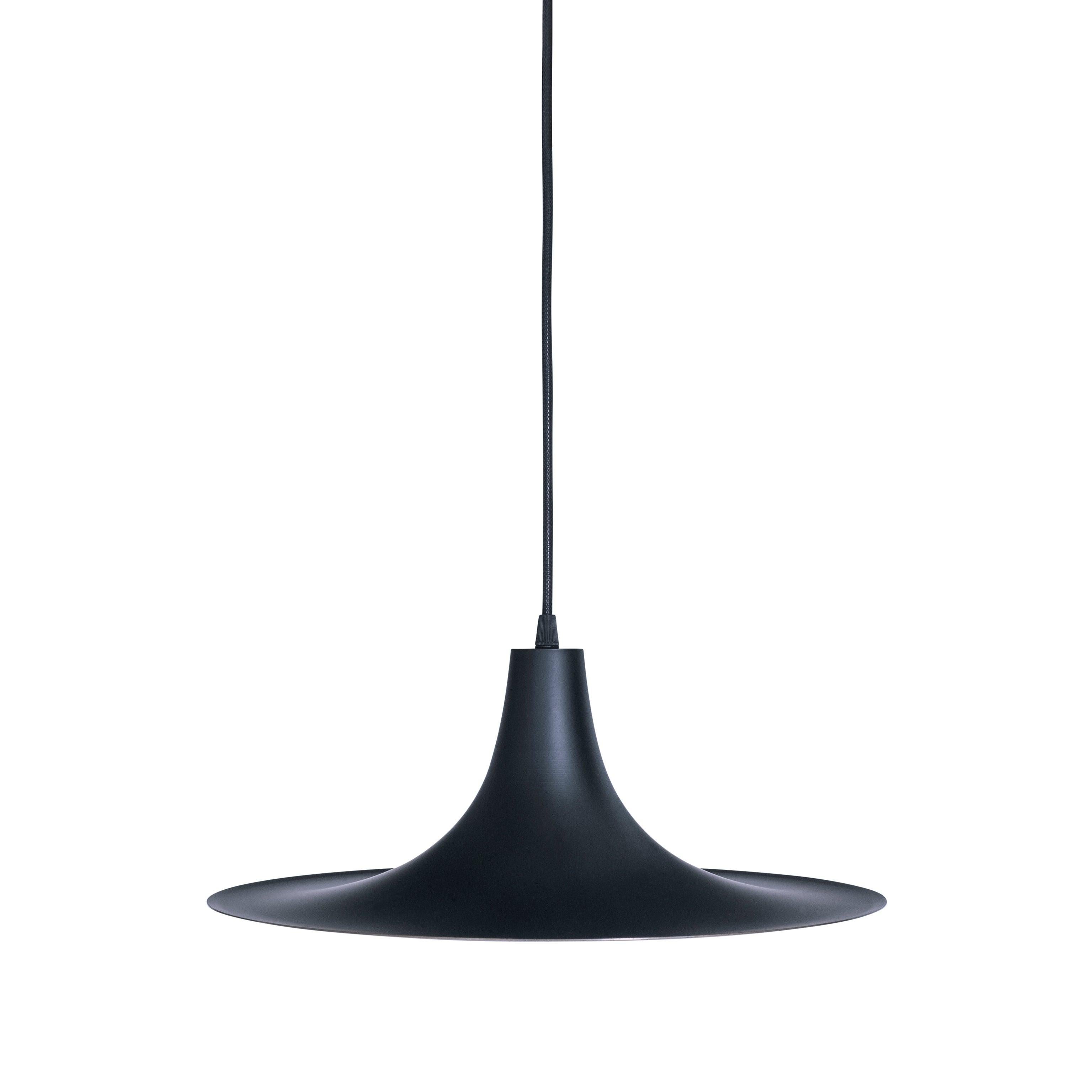 Ceiling lamp model Blackstar designed by Jesper Ståhl and manufactured by Konsthantverk.

The production of lamps, wall lights and floor lamps are manufactured using craftsman’s techniques with the same materials and techniques as the first