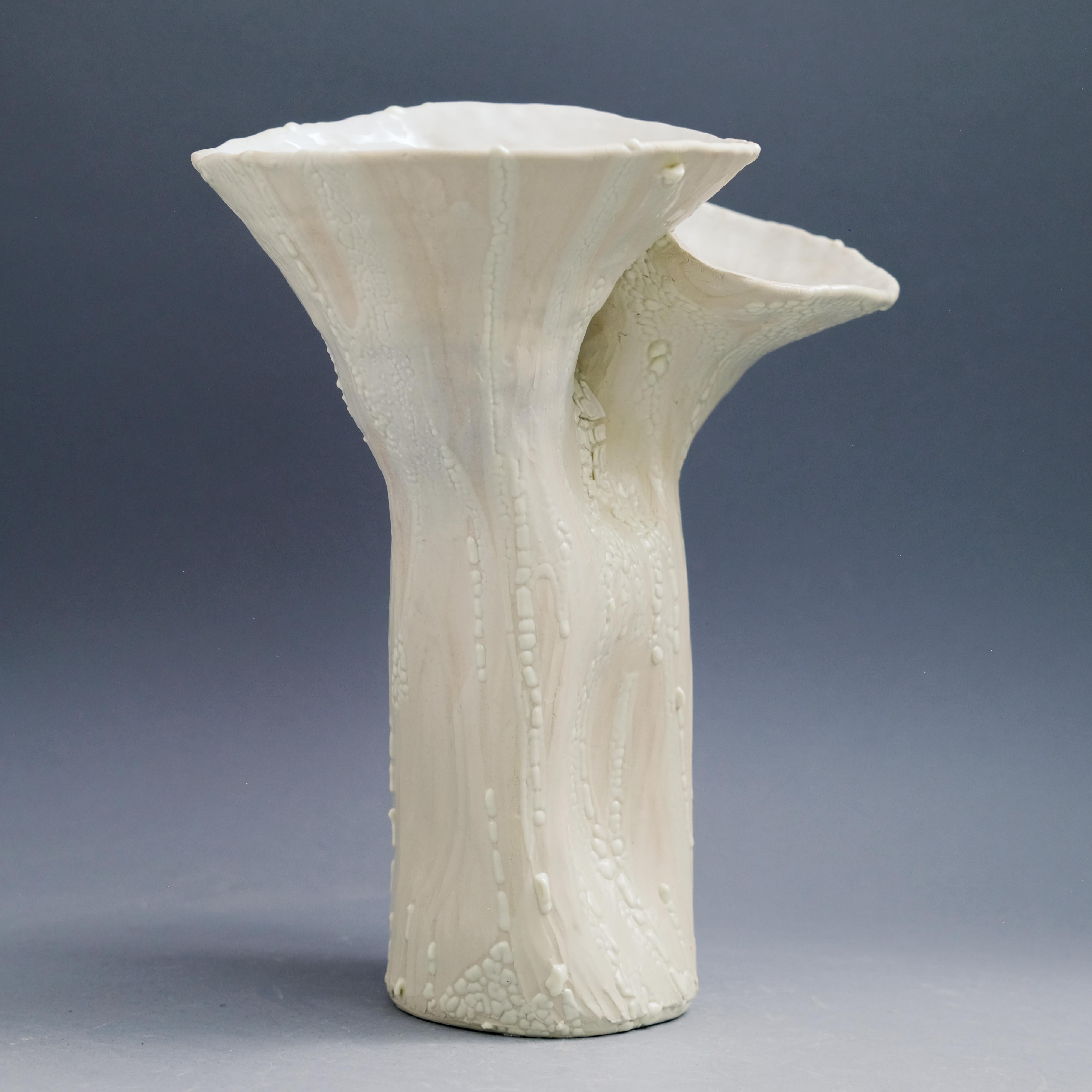 Organic Rhythm III - Tall white ceramic vessel sculpture - Abstract Sculpture by Jessamyn Go
