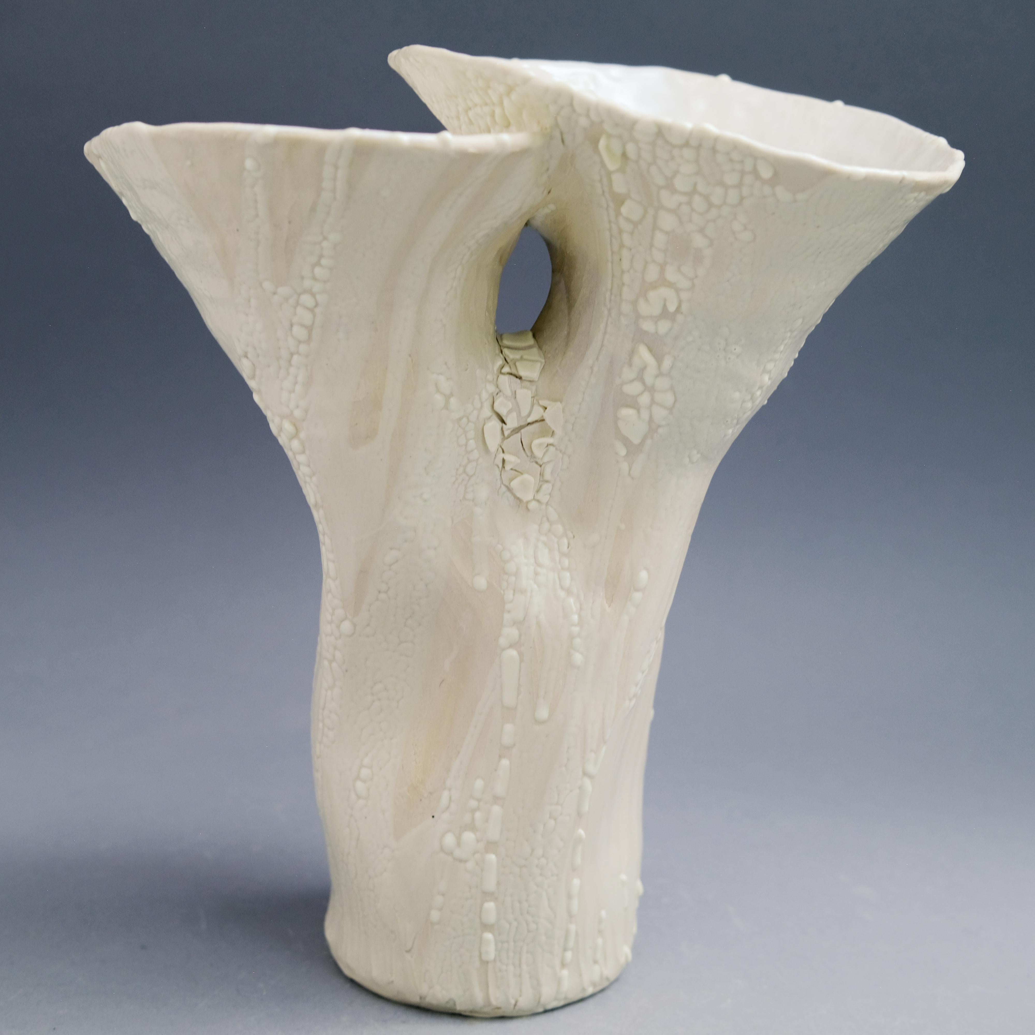 Organic Rhythm III - Tall white ceramic vessel sculpture - Gray Abstract Sculpture by Jessamyn Go
