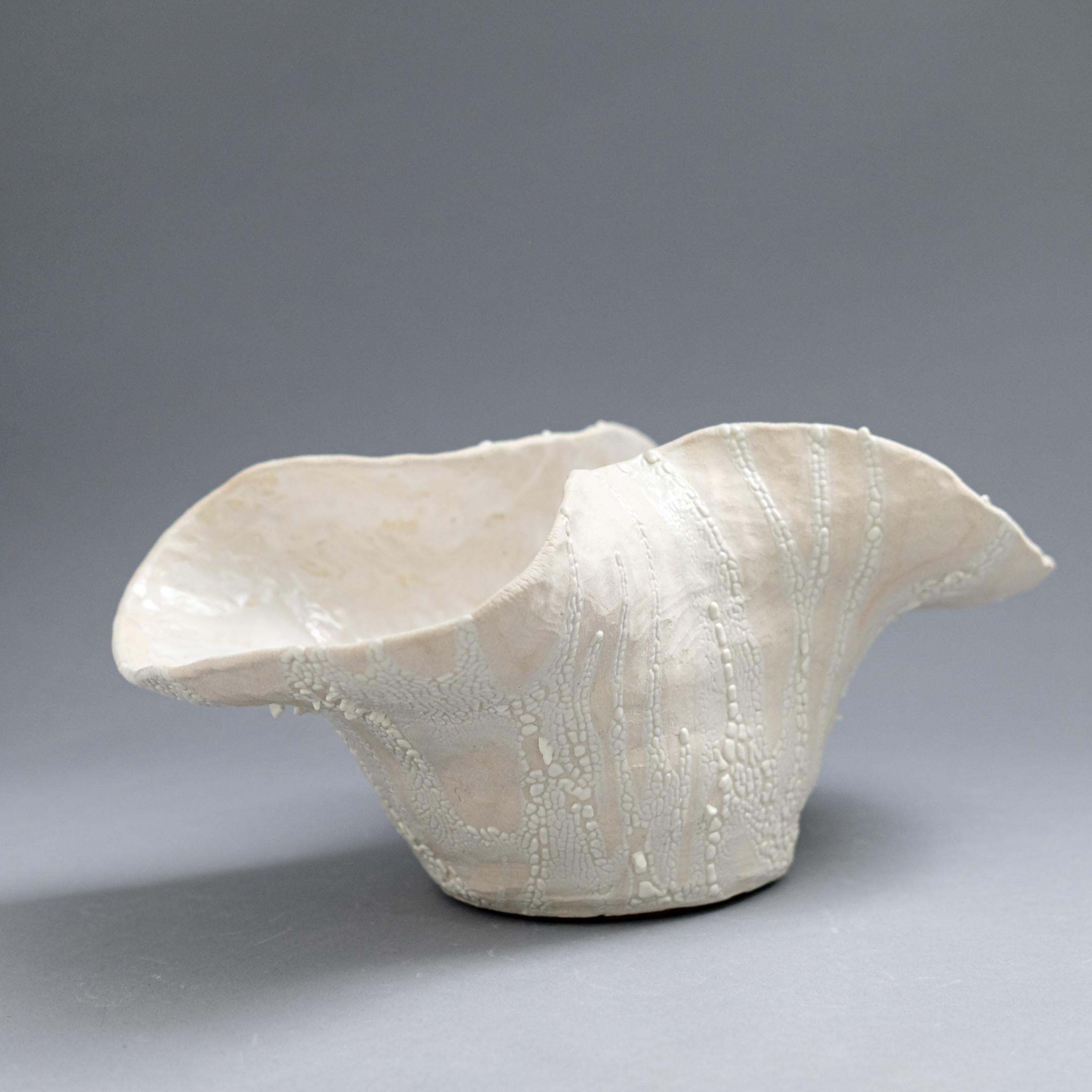 Organic Rhythm IV - White ceramic abstract sculpture