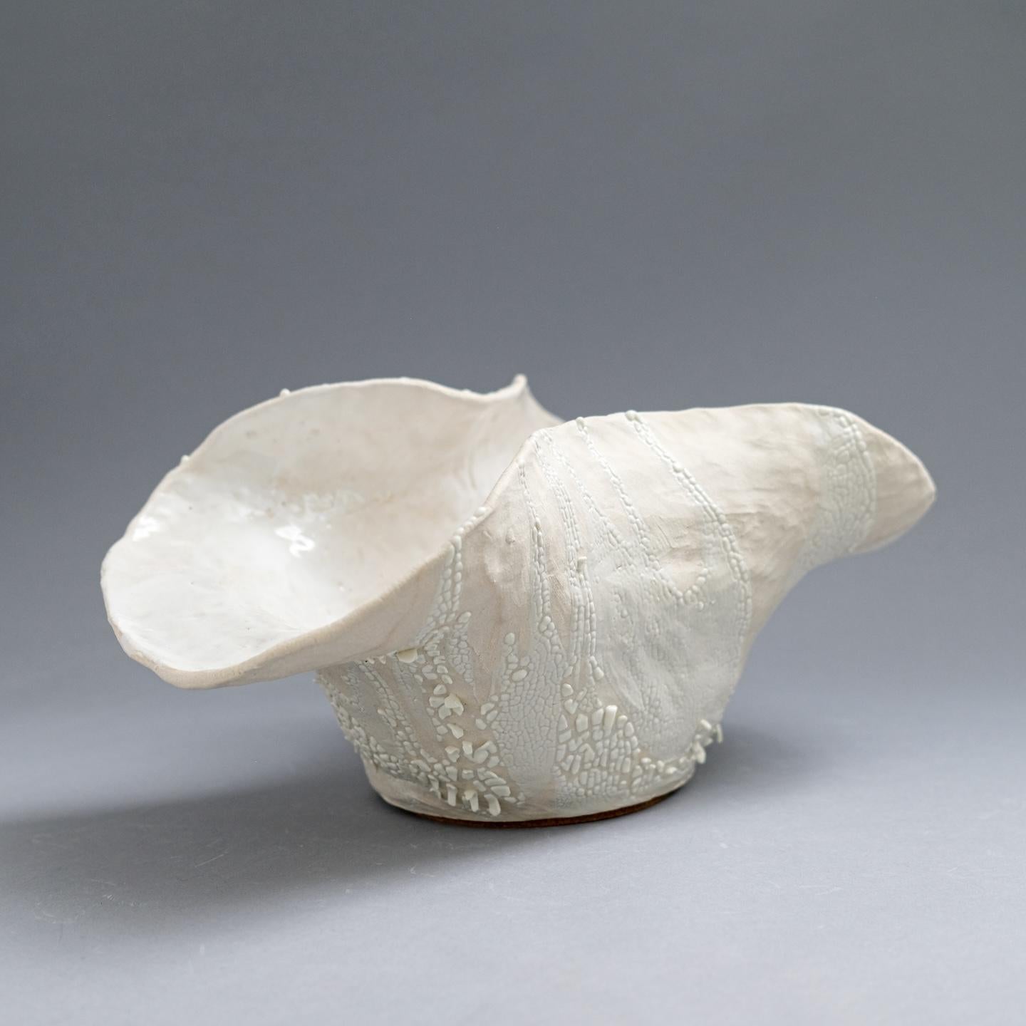 Organic Rhythm IV - White ceramic sculpture - Gray Still-Life Sculpture by Jessamyn Go