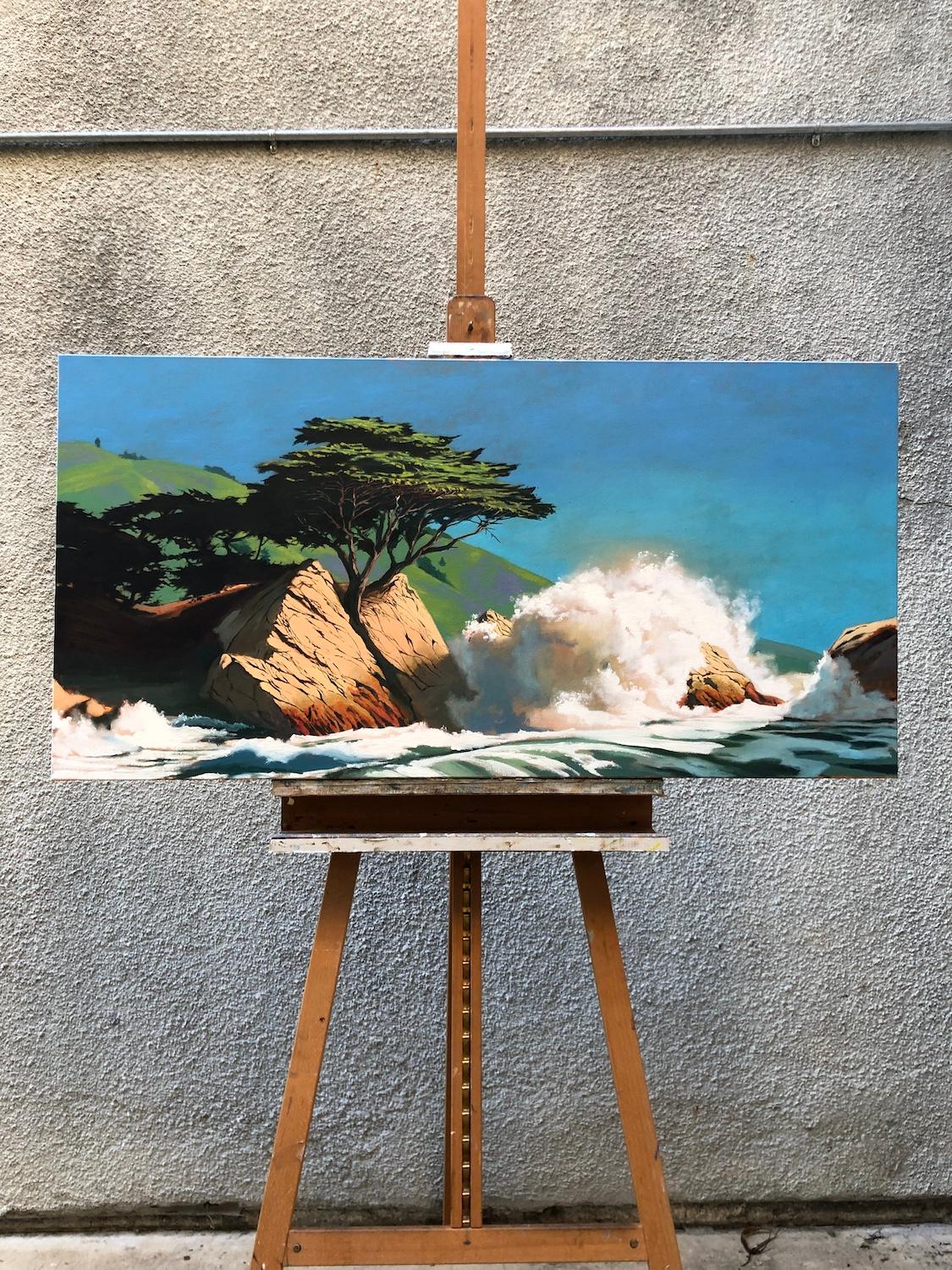 <p>Comentarios del artista<br />Una enorme ola choca contra un contrafuerte de piedra erosionada. Señala una tormenta que se está gestando en las frías profundidades del océano a pesar del cielo despejado y en calma. El árbol azotado por el viento