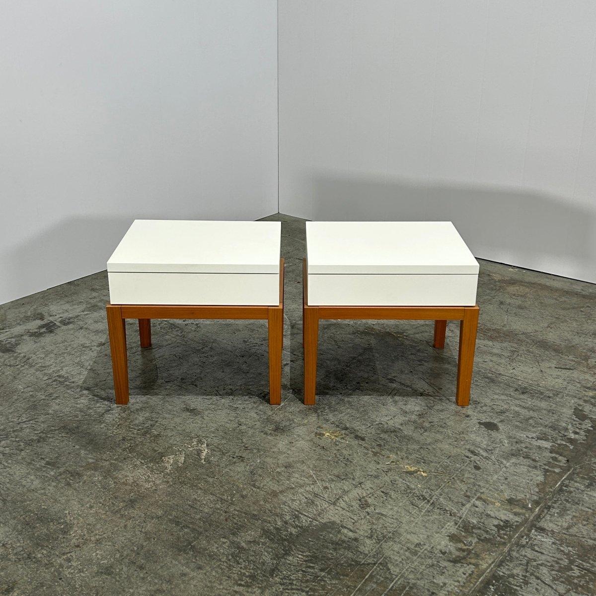 XXIe siècle et contemporain Jesse De Ville Bedside Tables, Set of Two en vente