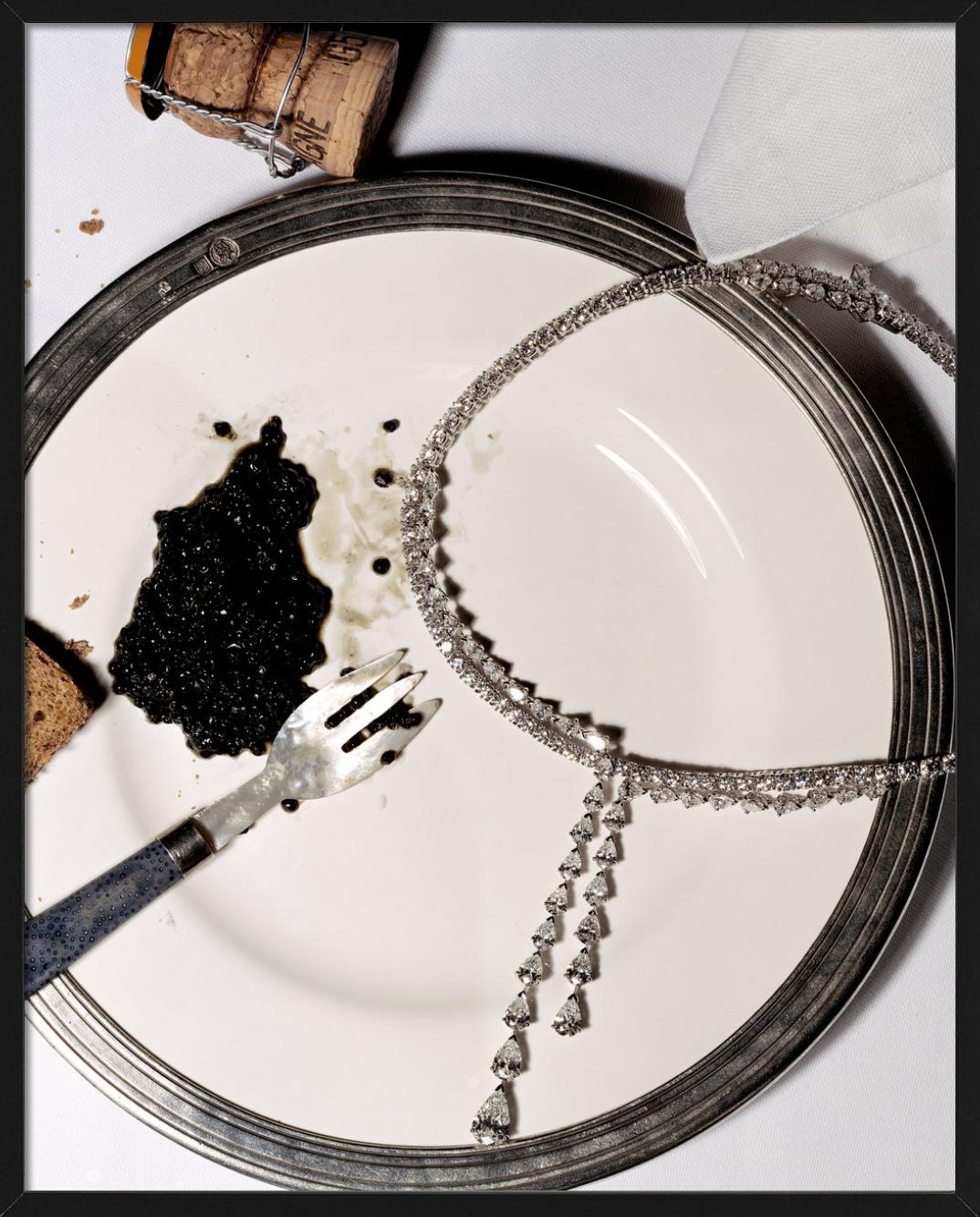 Diamanten mit kaskadenförmiger, farbiger Fotografie, Kunstfotografie – Photograph von Jesse Frohman