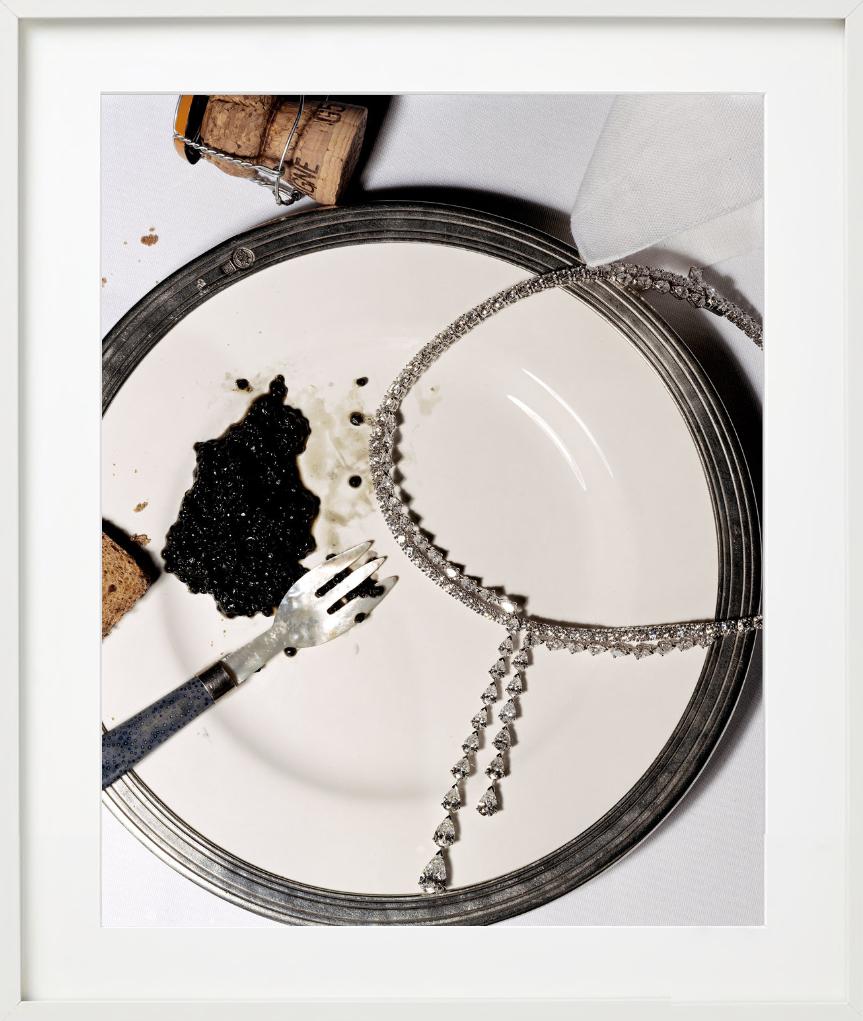 Diamanten mit kaskadenförmiger, farbiger Fotografie, Kunstfotografie im Angebot 1