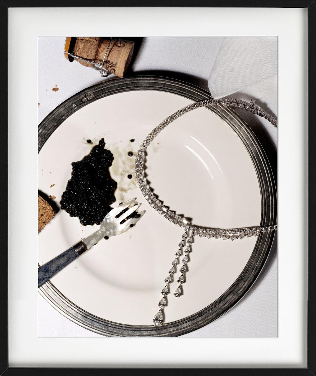 Diamanten mit kaskadenförmiger, farbiger Fotografie, Kunstfotografie im Angebot 4