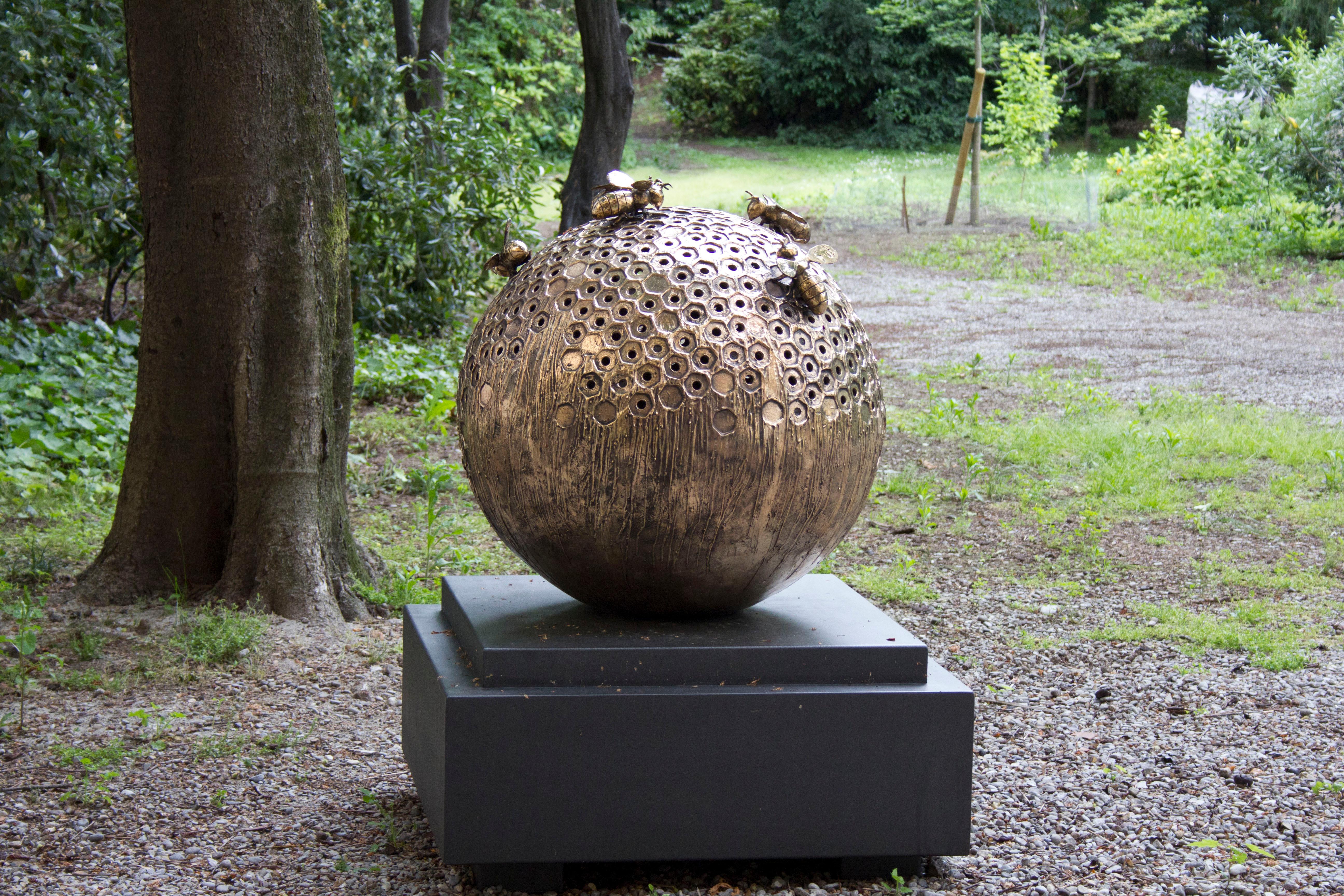 Jessica Carroll Figurative Sculpture - Sphere Bronze Bee Hive - outdoor sculpture by American Italian artist 