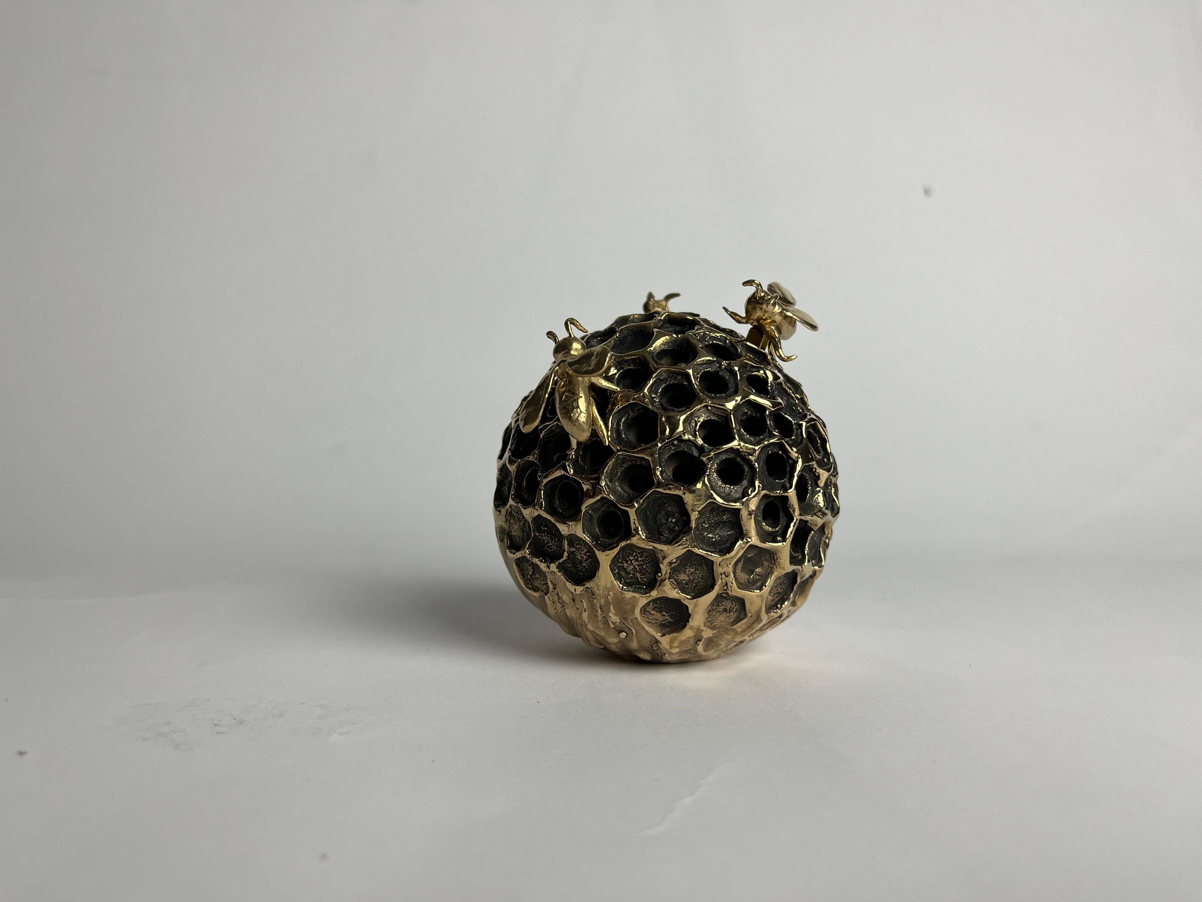 Tiny bronze bee-hive sculpture with three moveable bronze bees - Sculpture by Jessica Carroll
